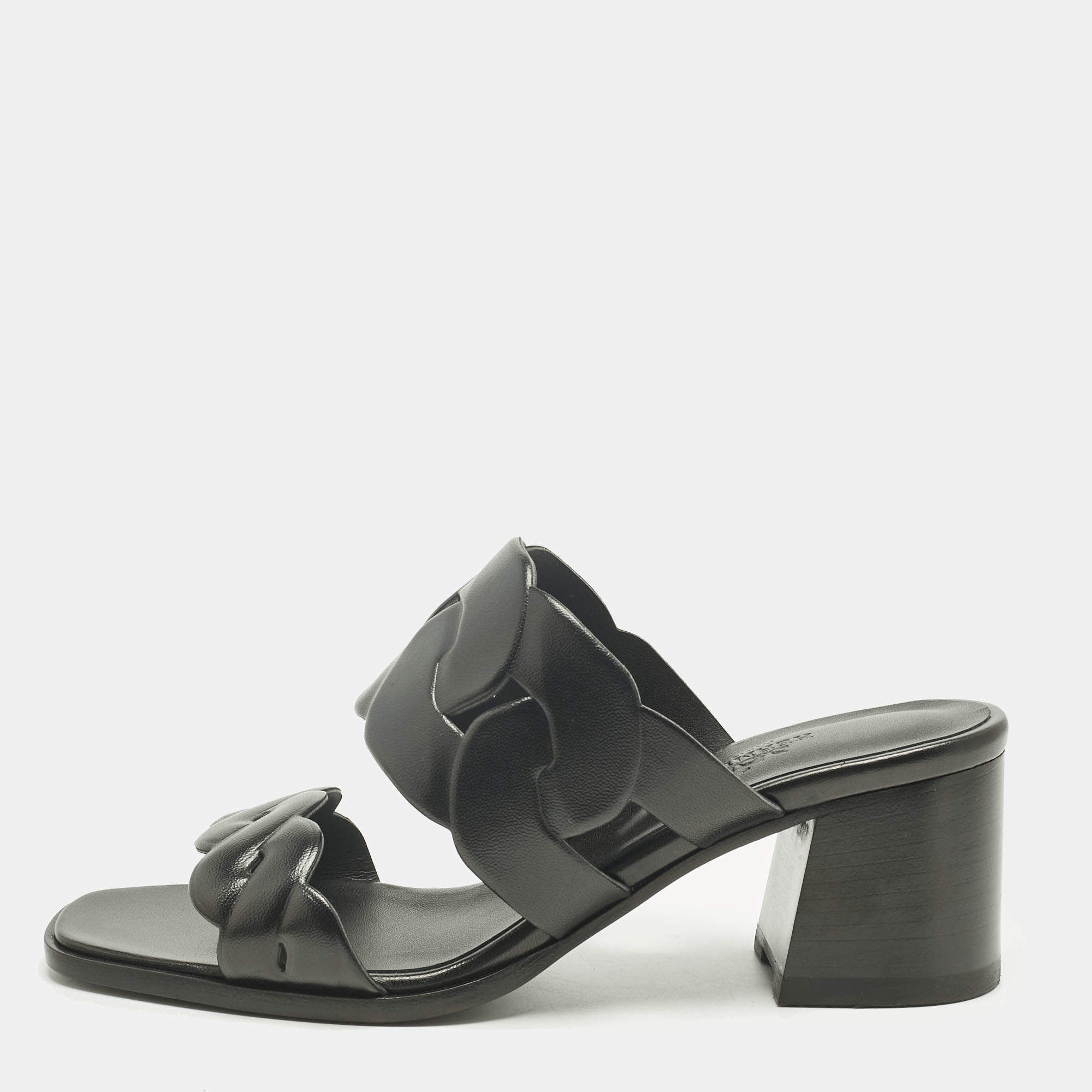 Pre Owned Hermes Black Leather Gaby Sandals Size 39