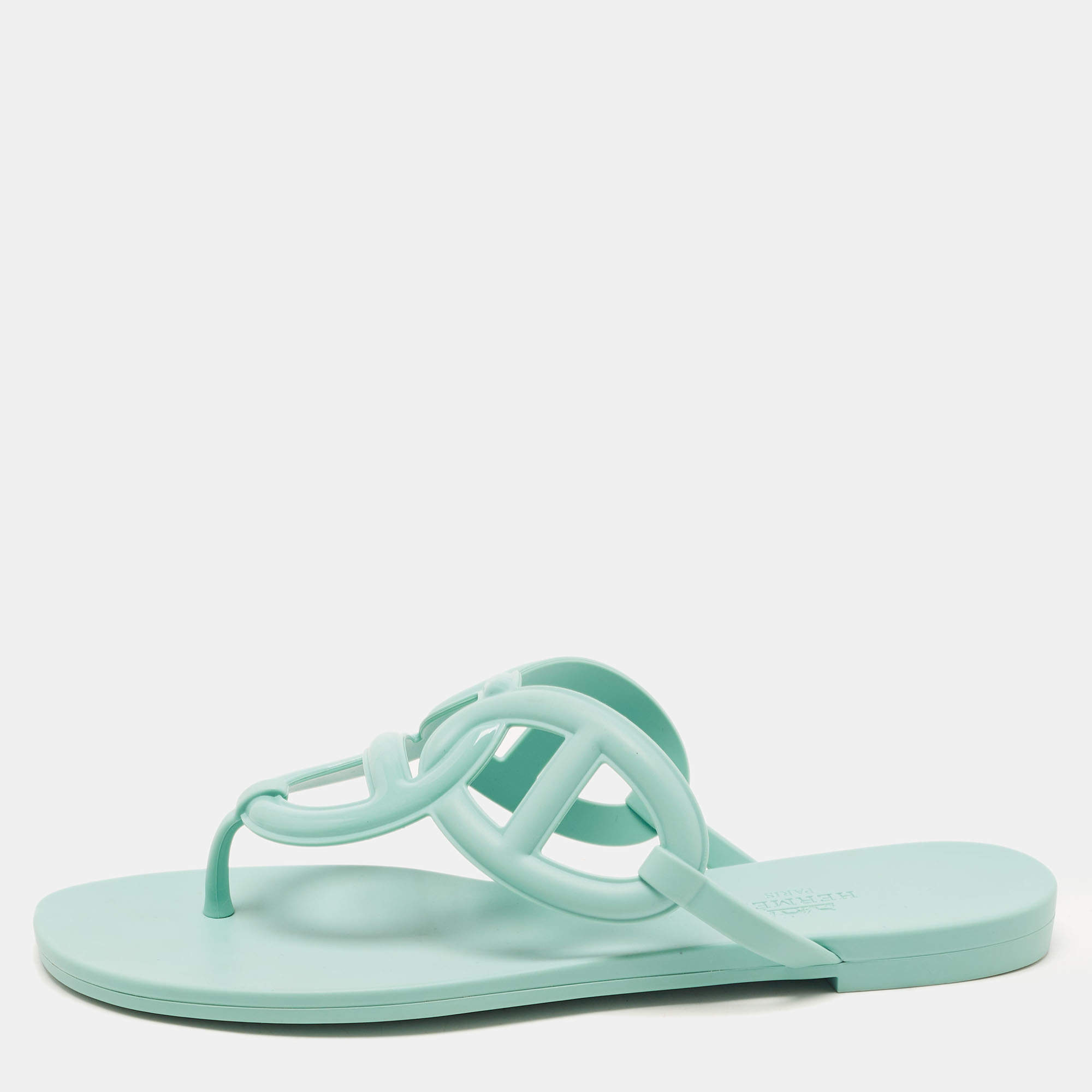 Pre Owned Hermes Green Rubber Egerie Thong Flats Size 38