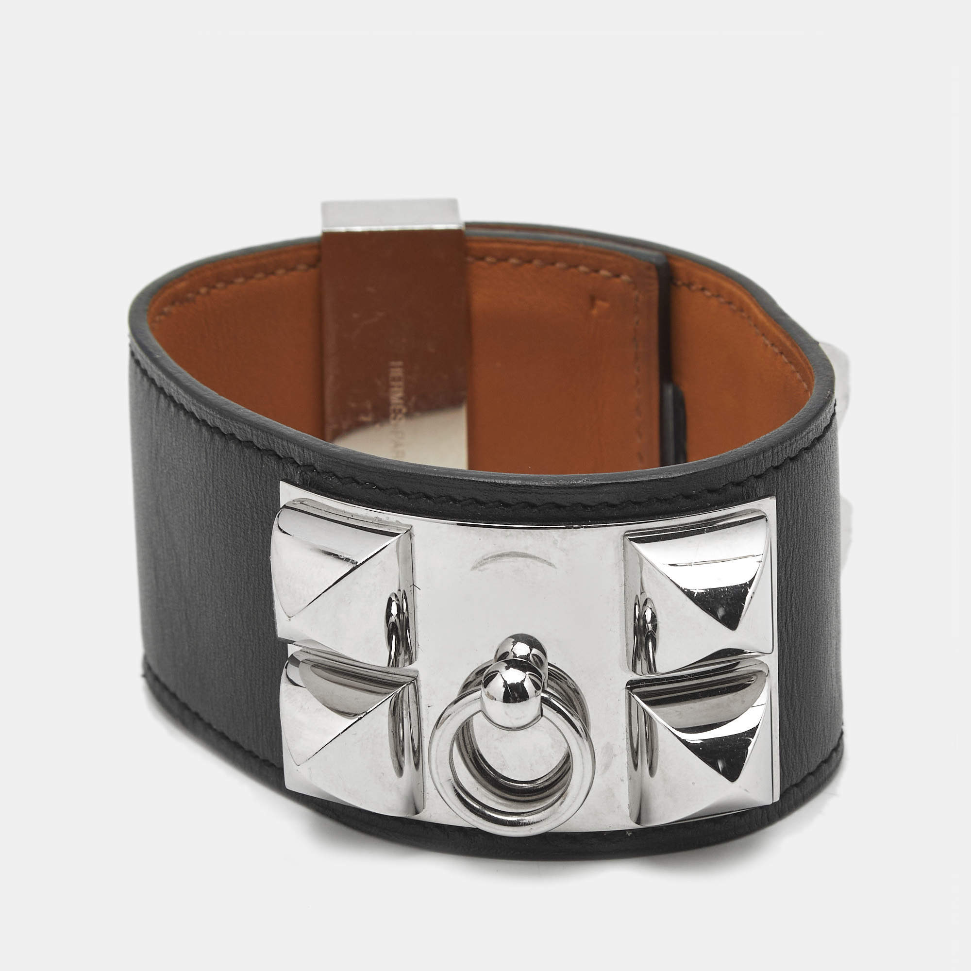 Pre Owned Hermès Collier de Chien Leather Palladium Plated Bracelet