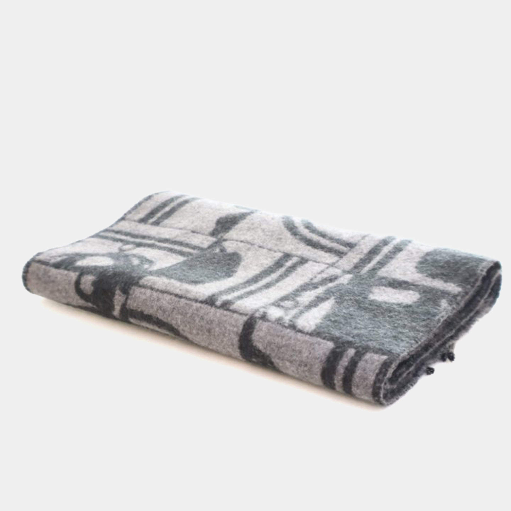Pre Owned Hermes Brides De Gala Cashmere Fringe Scarf