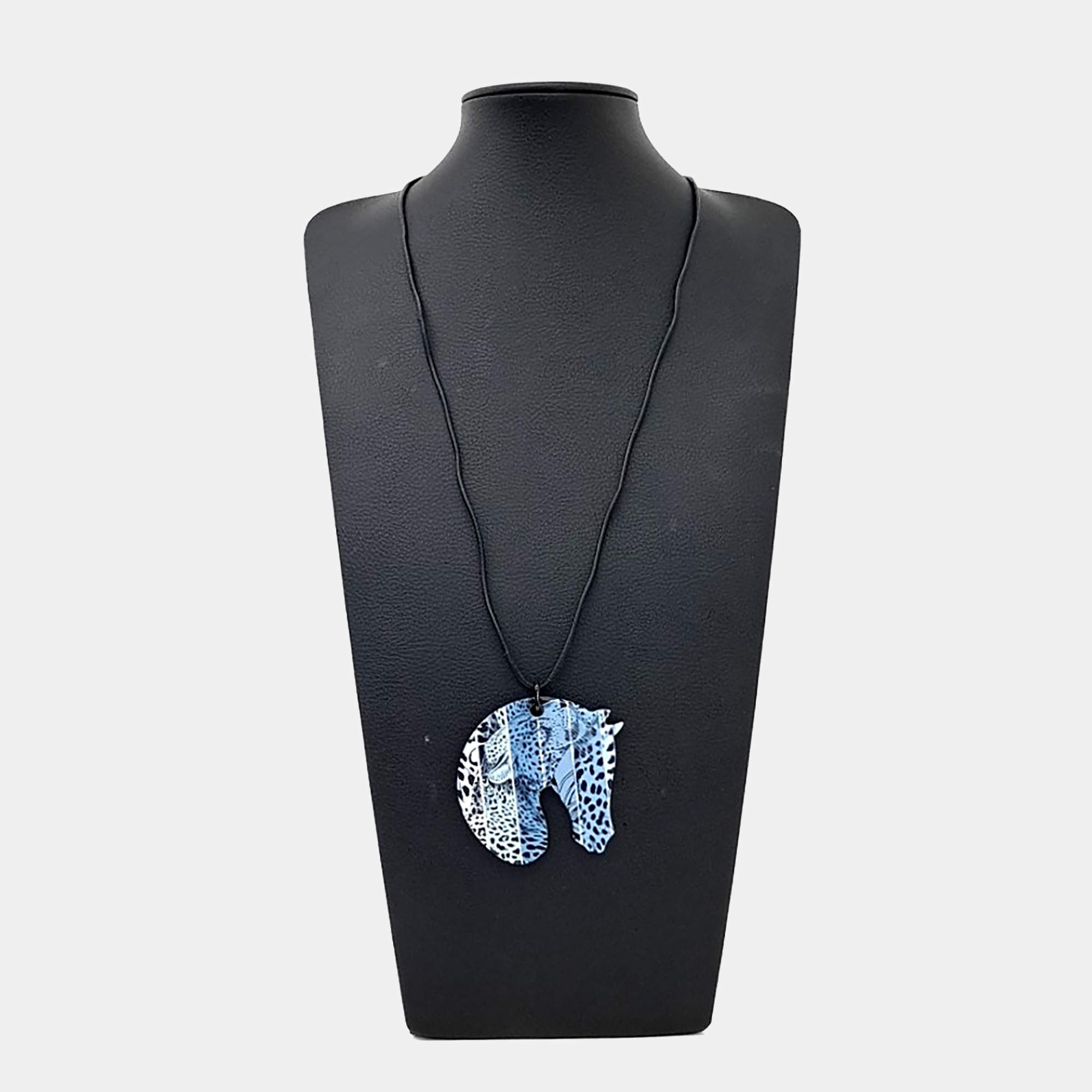 مملوكة مسبقًا قلادة هيرميس معدنية