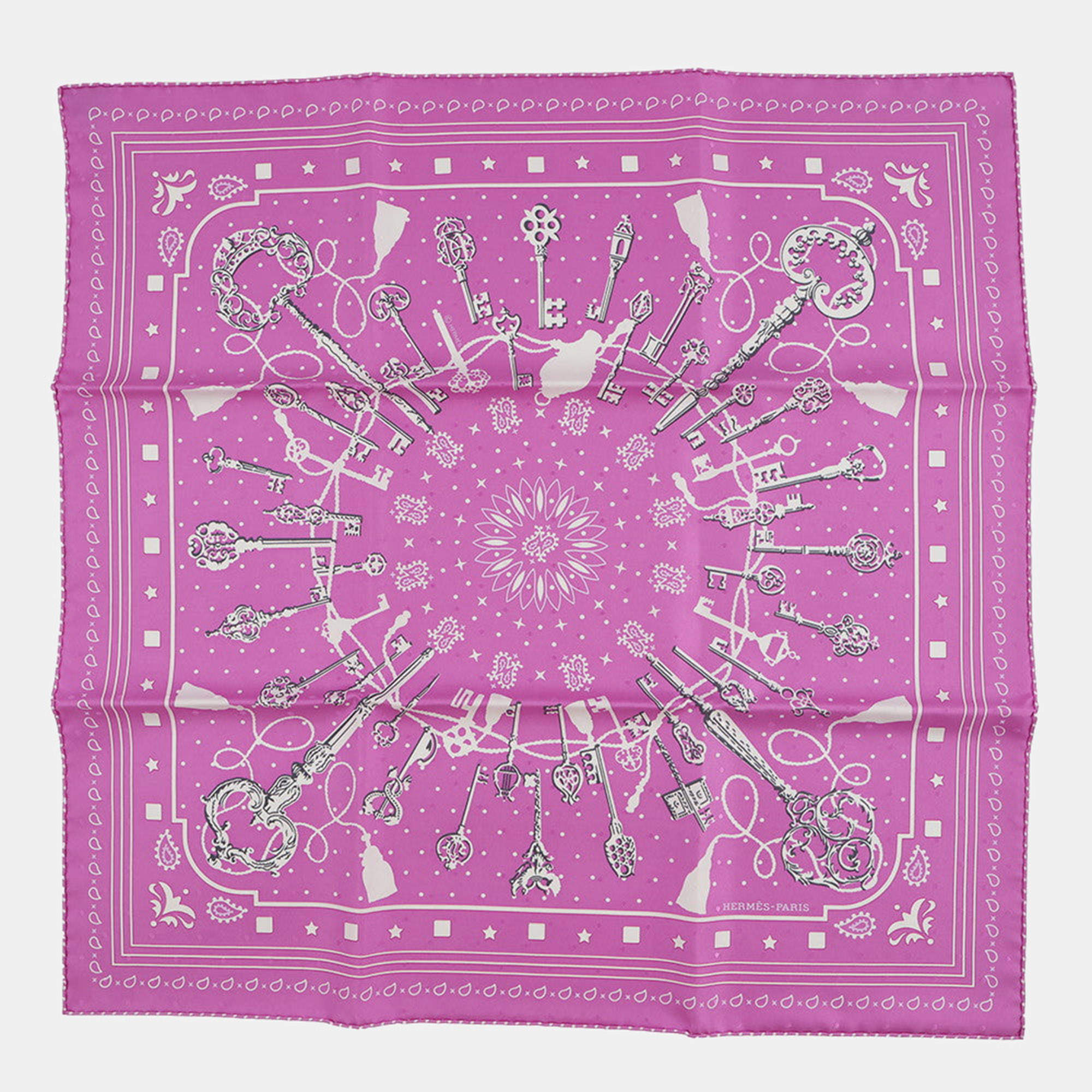 Pre Owned وشاح هيرمس حرير 100% بنفسجي مقاس 55