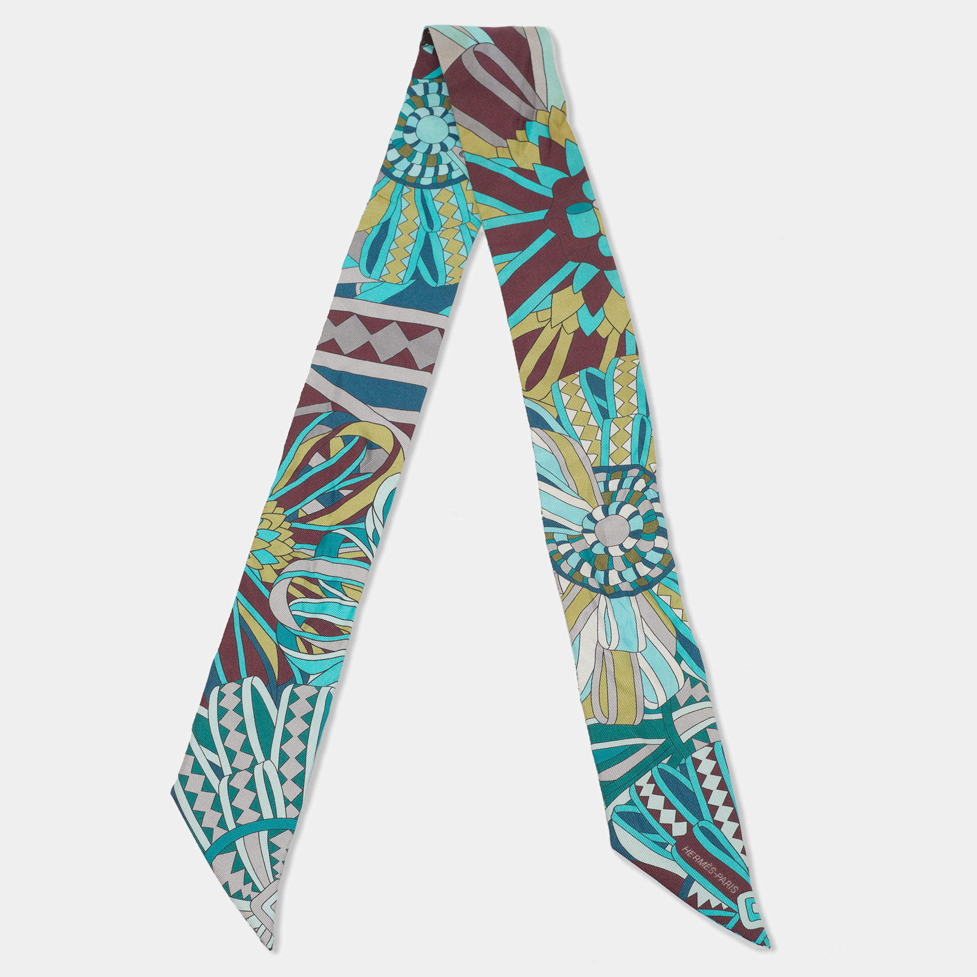 مملوكة مسبقًا Hermes Multicolor Printed Silk Twilly