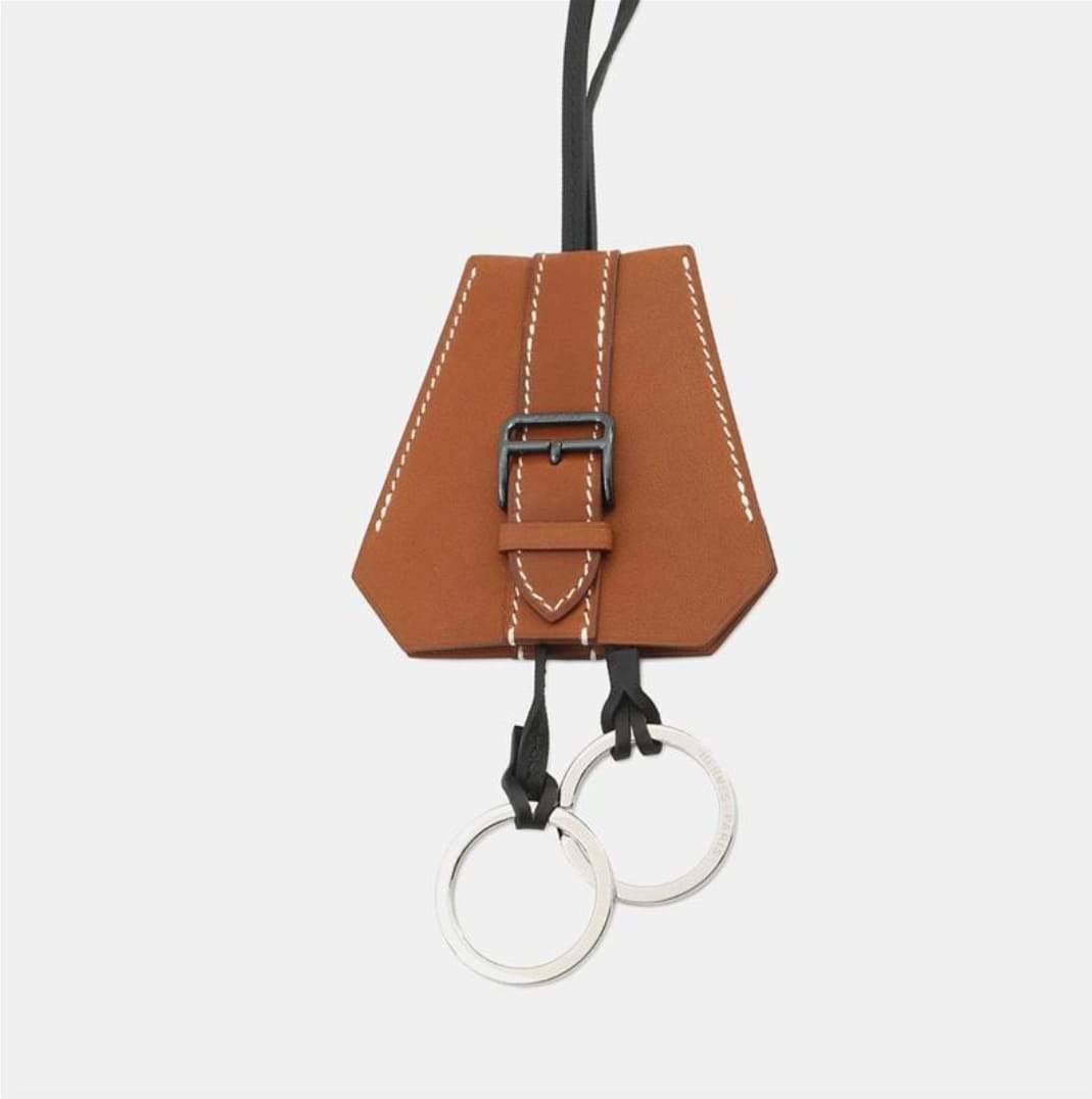 مملوكة مسبقًا قلادة هيرمس كلوشيت طويلة جلد فوج بارينيا فوج