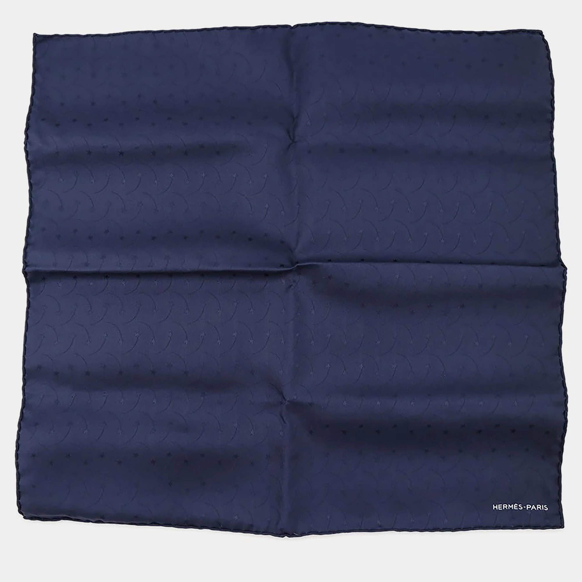 Pre Owned Hermes Carre Size 45 Navy Silk