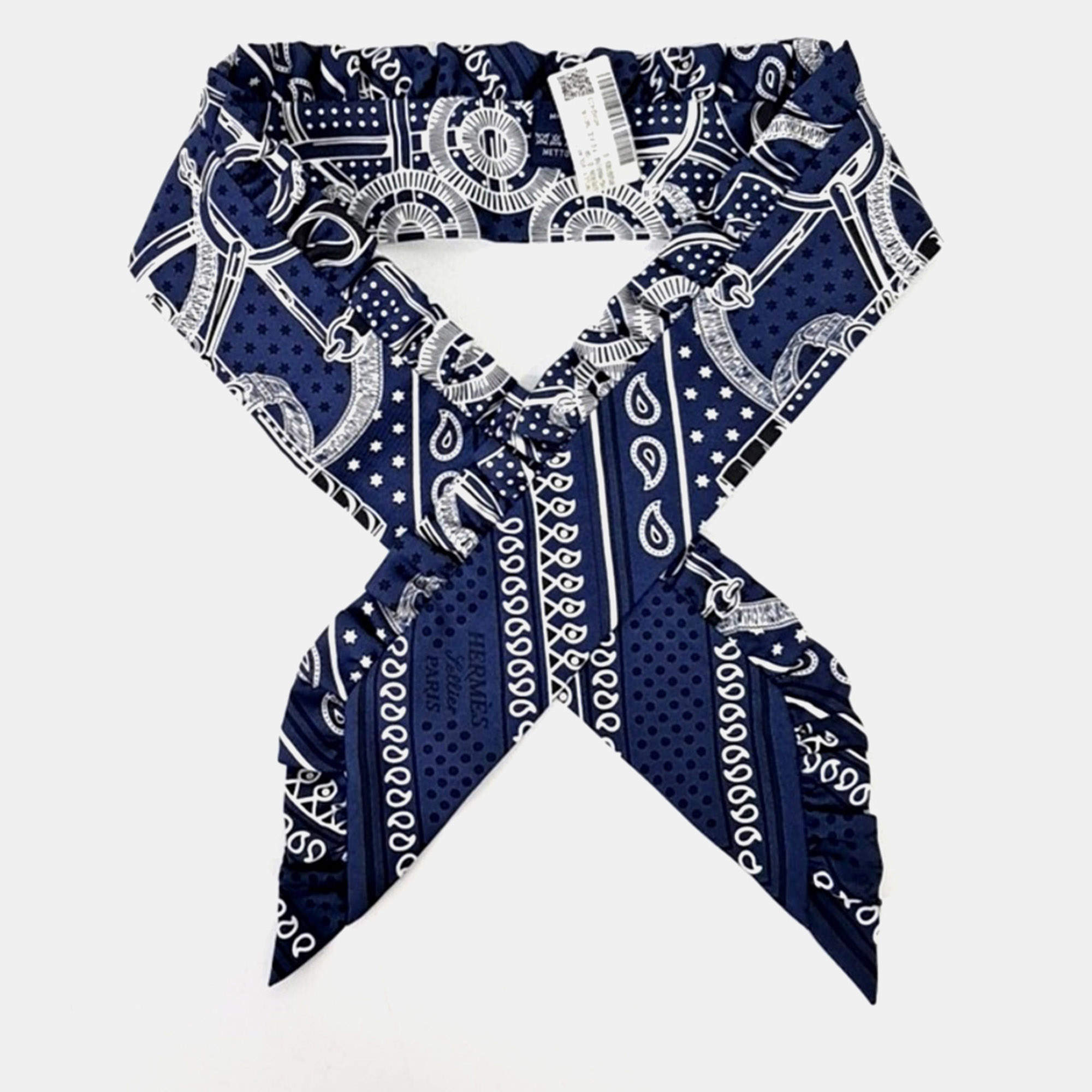 Pre Owned Hermès Eperon d'Or Bandana Twilly