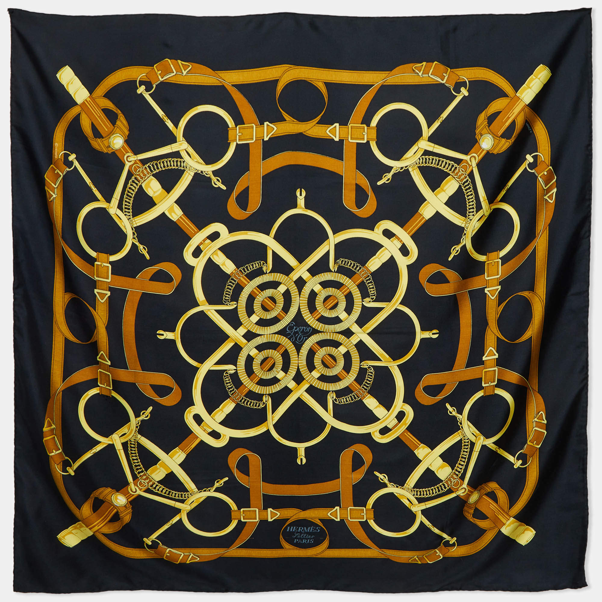 مملوكة مسبقًا Hermes Vintage Black Eperon d'Or Silk Scarf