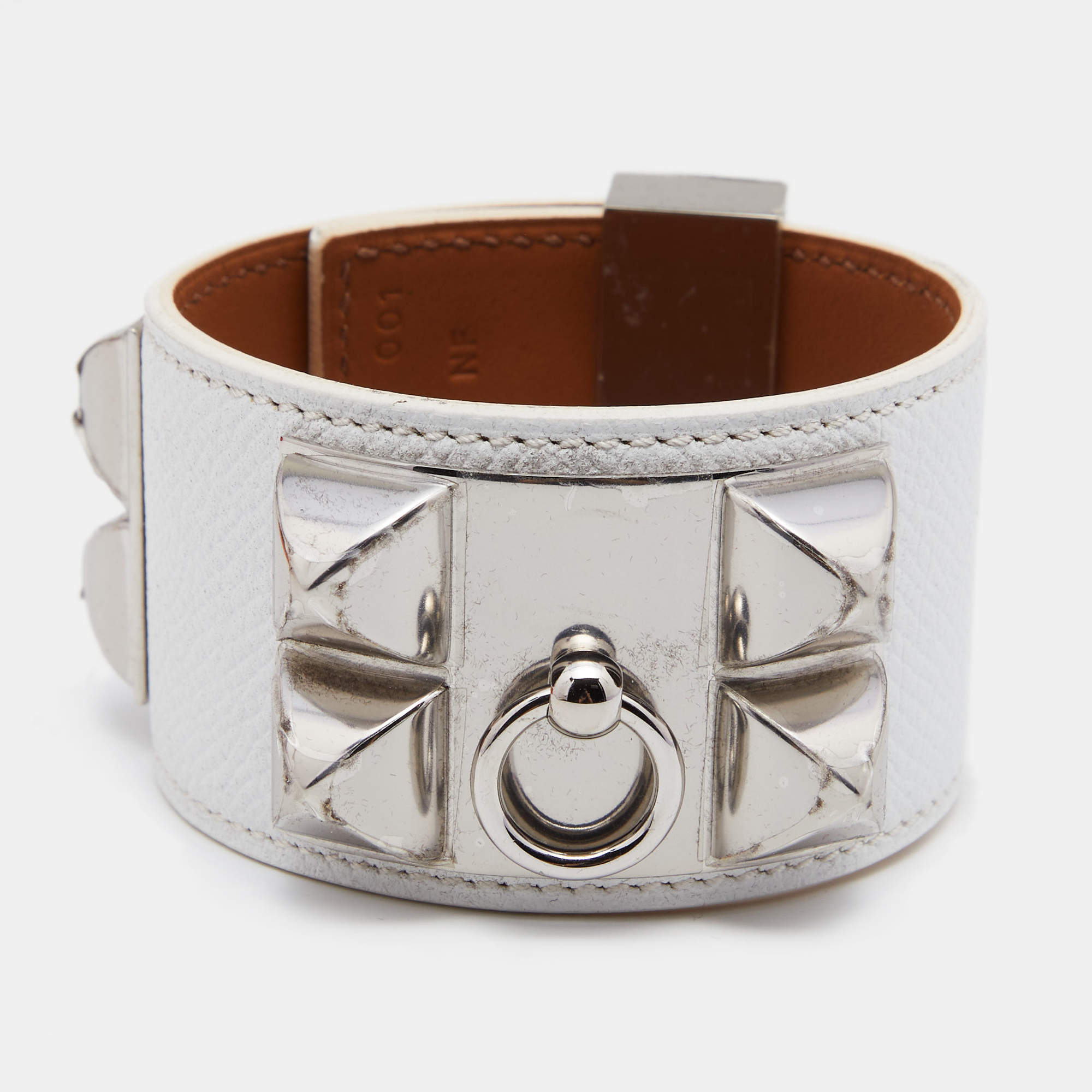 Pre Owned Hermès White Leather Palladium Plated Collier de Chien Bracelet T2