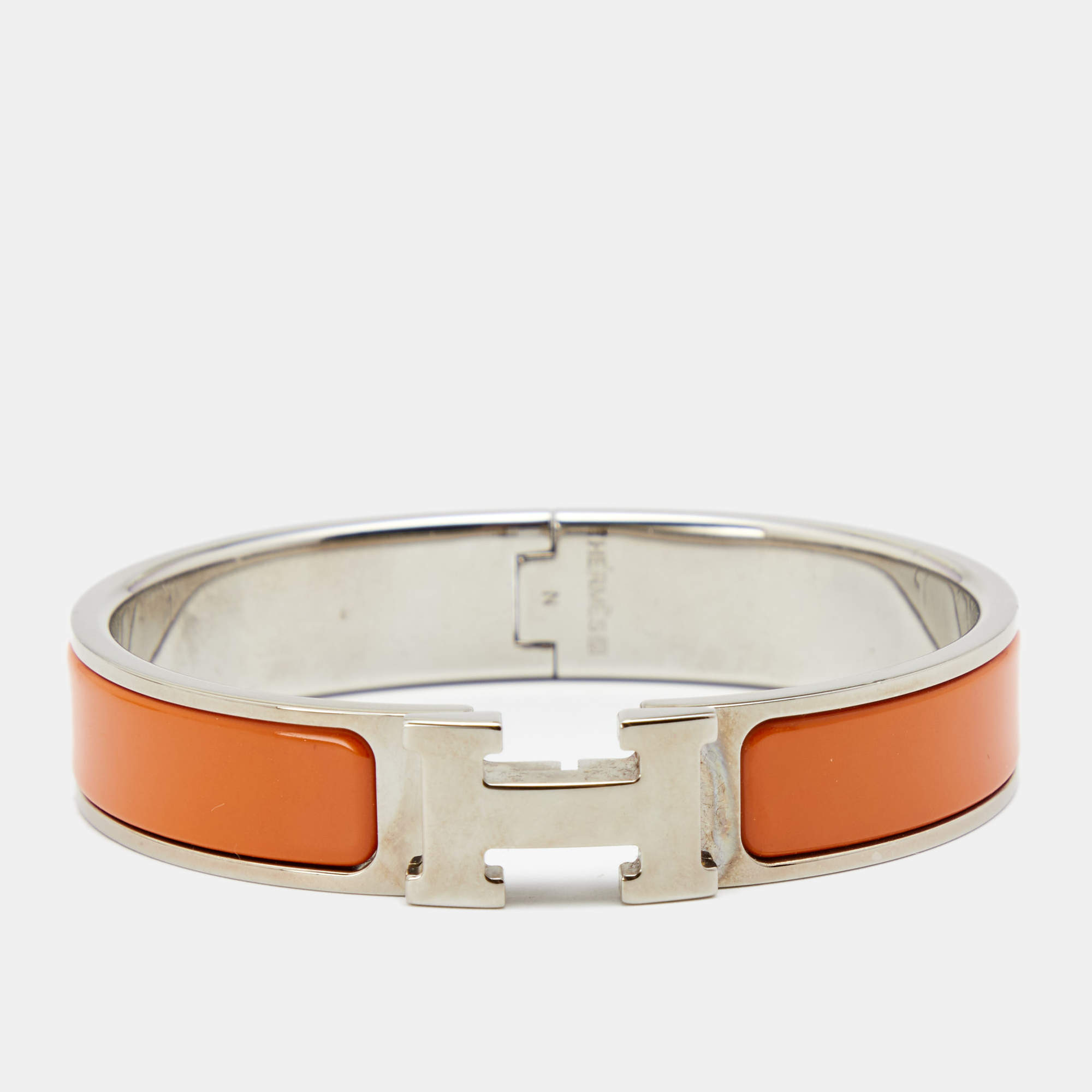 Pre Owned Hermès Clic H Orange Enamel Palladium Plated Narrow Bracelet