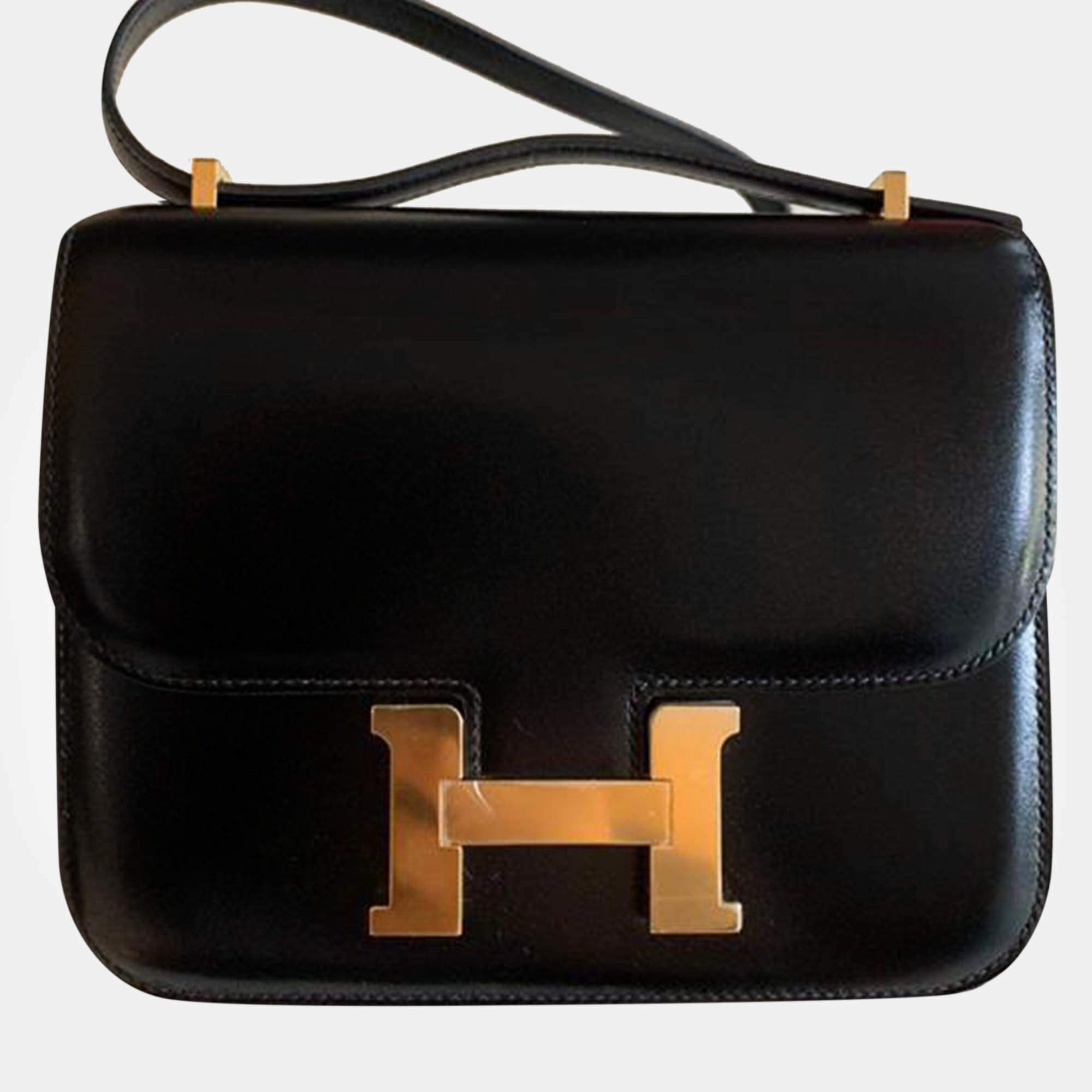 Pre Owned Hermes Black Box Leather Constance 19 Bag