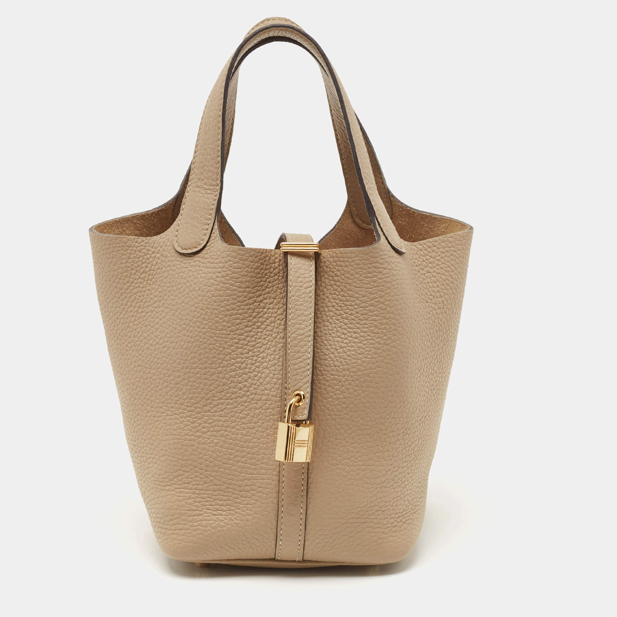 مملوكة مسبقًا Hermes Beige Marfa Taurillon Clemence Leather Picotin Lock 18 Bag