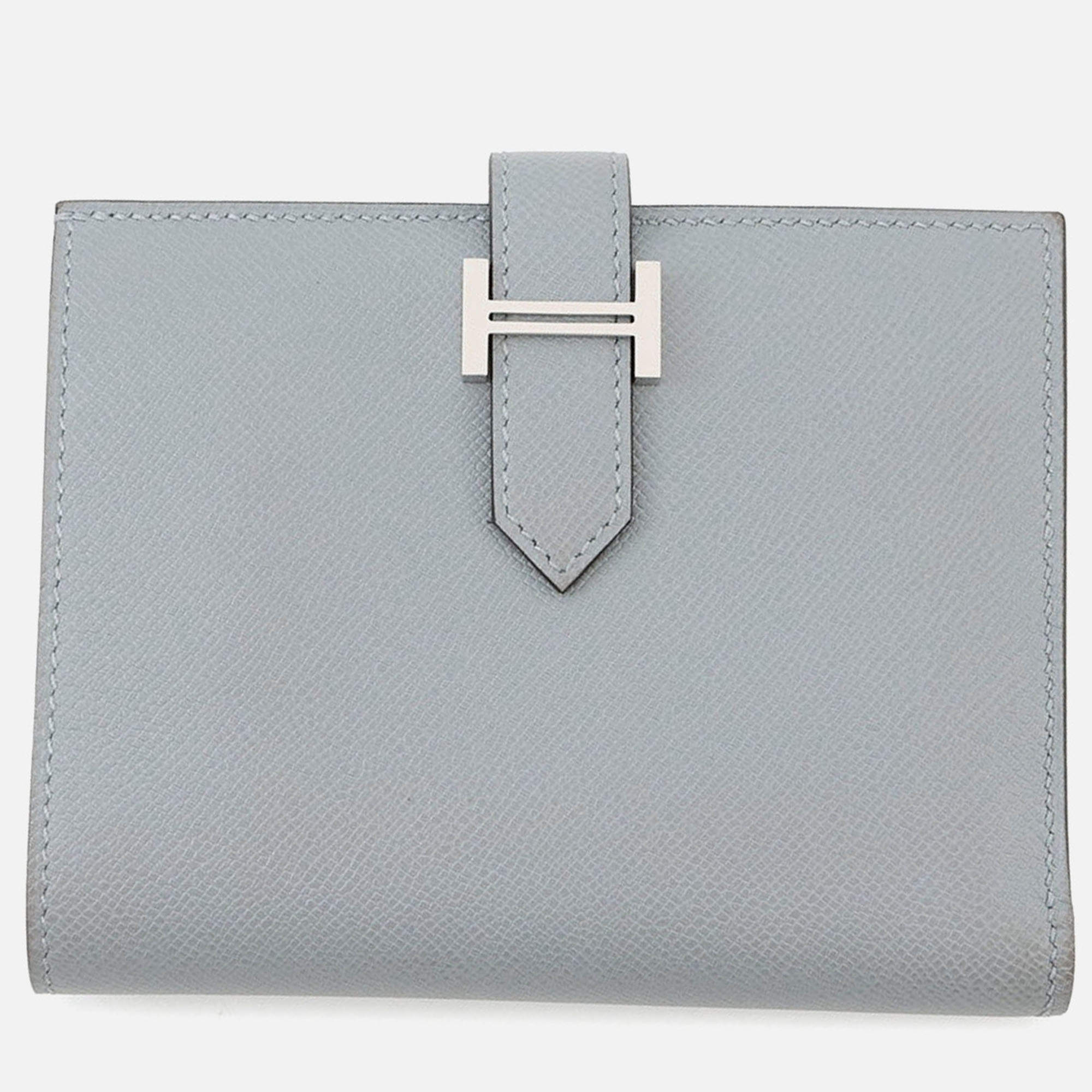 Pre Owned Hermes Bean Compact Green Pantan Veau Madame