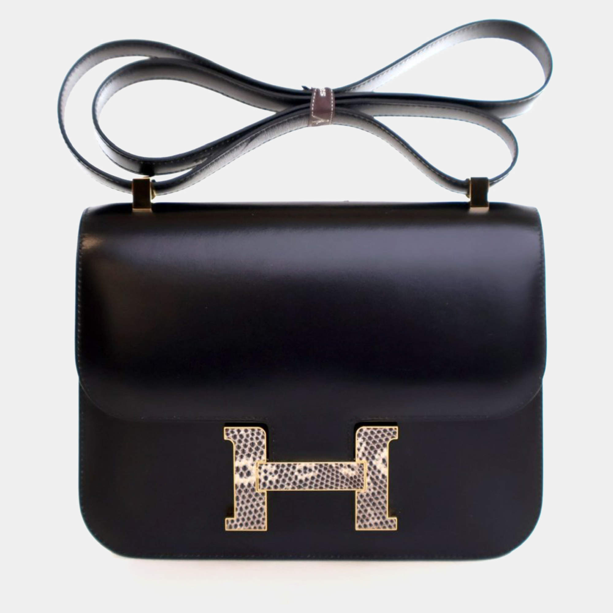 مملوكة مسبقًا Hermes Black Box Touch Constance 24