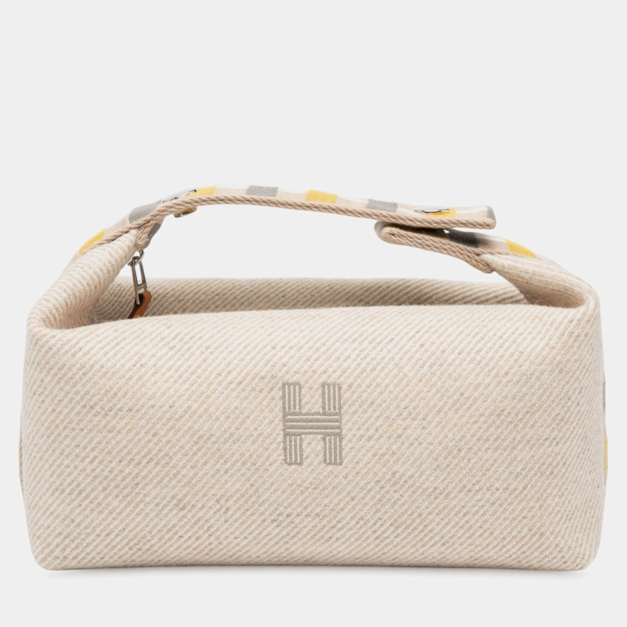 Pre Owned حافظة هيرمس عروس-أ-براك أو كارير صوف بيج فاتح صغير