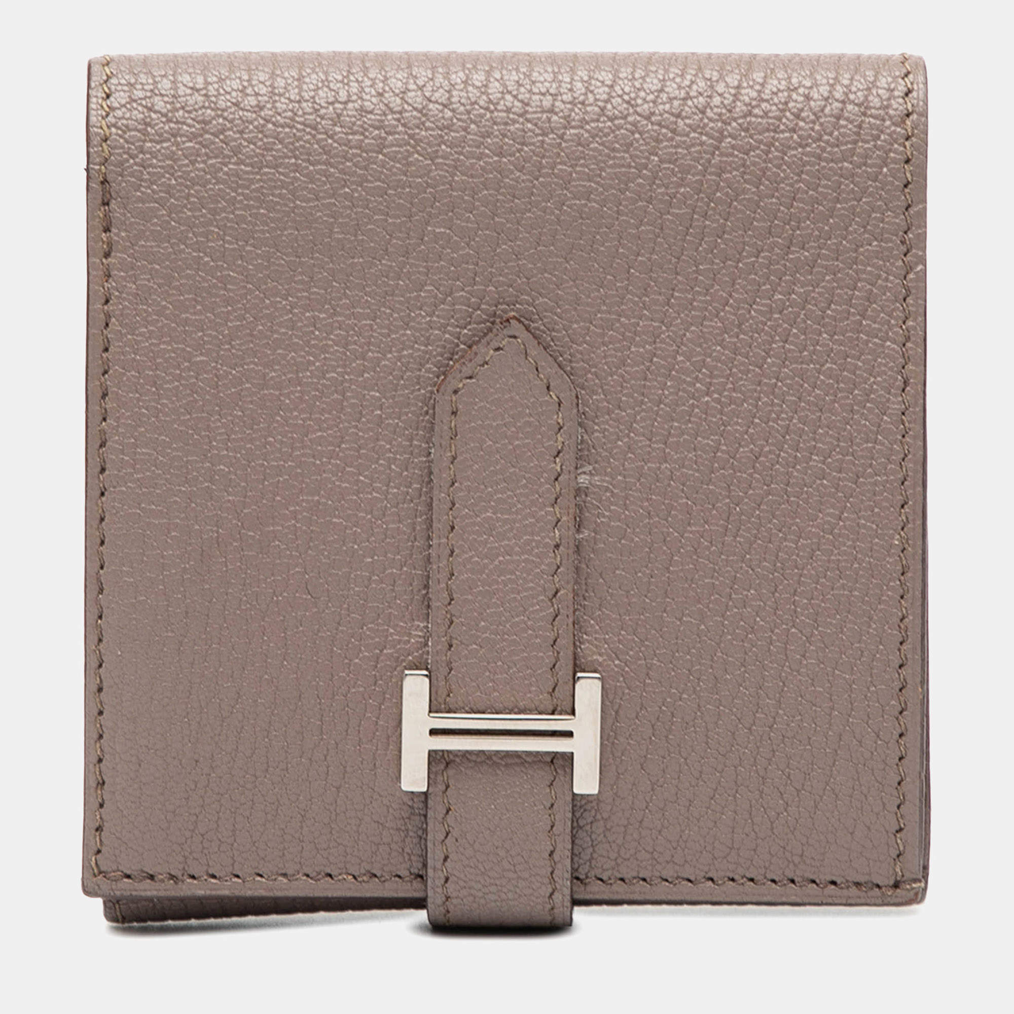 مملوكة مسبقًا Hermes Brown Epsom Bearn Compact Wallet