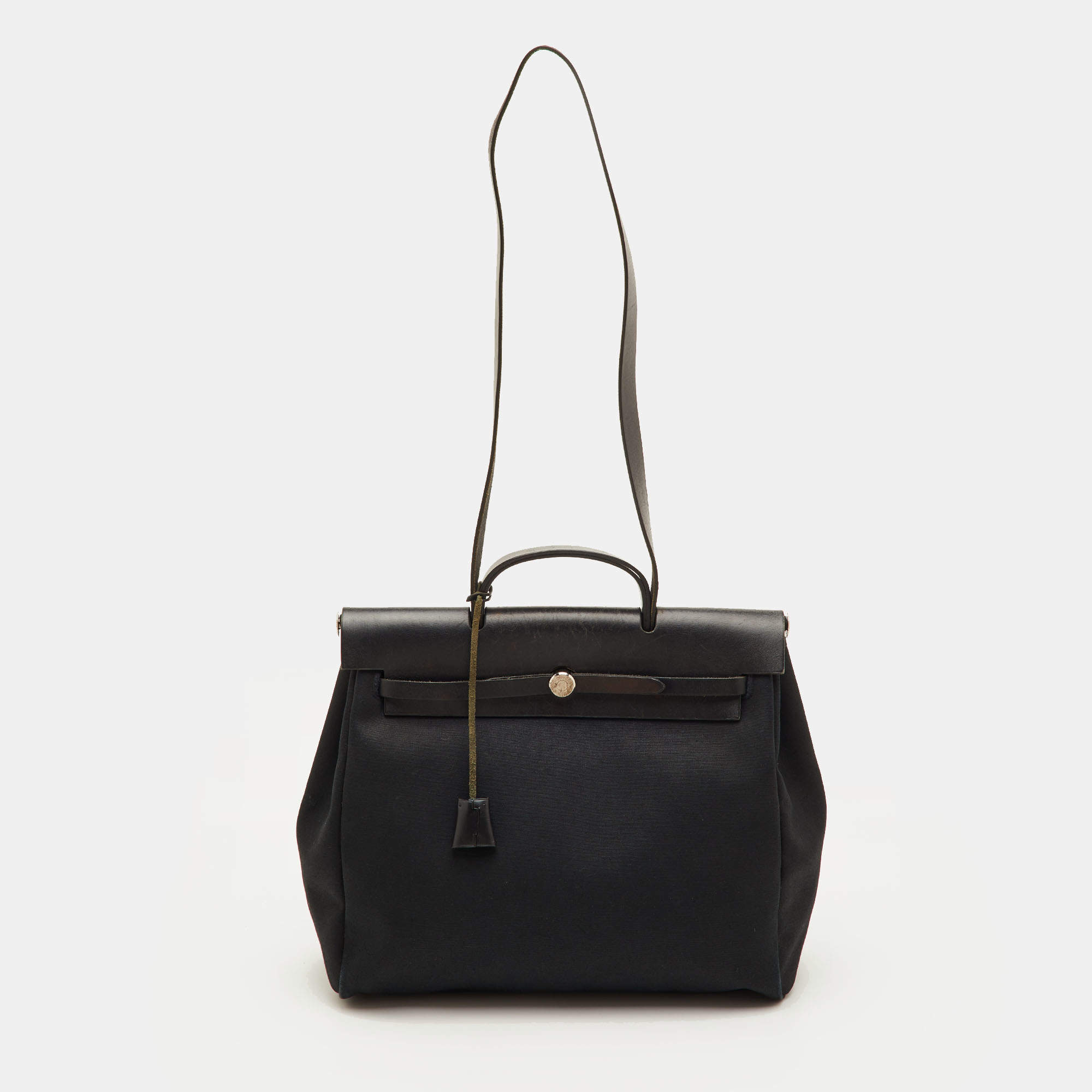 Pre Owned Hermes Herbag 39 Black Toile Canvas and Vache Leather Bag