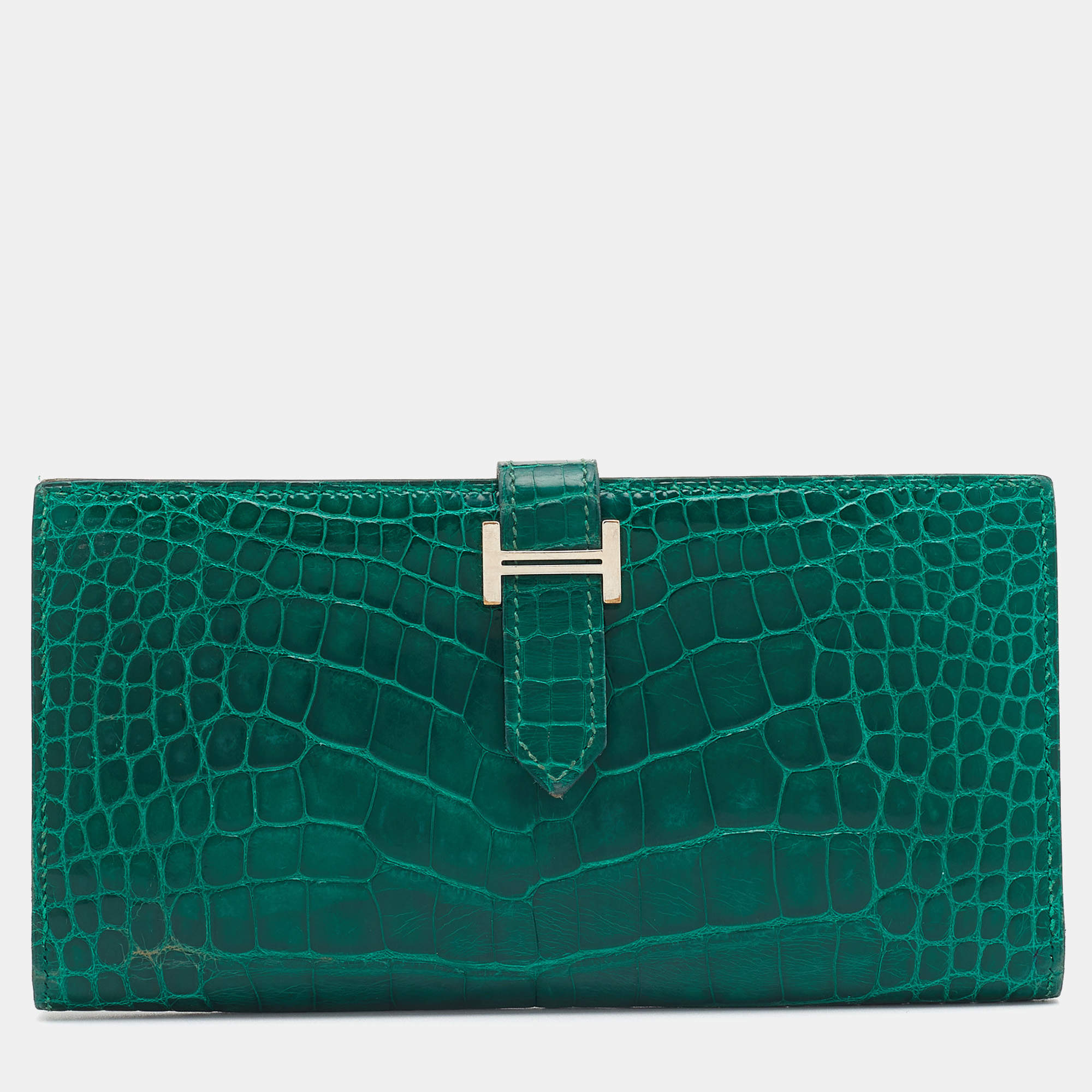Pre Owned Hermes Vert Emeraude Shiny Alligator Leather Bearn Wallet
