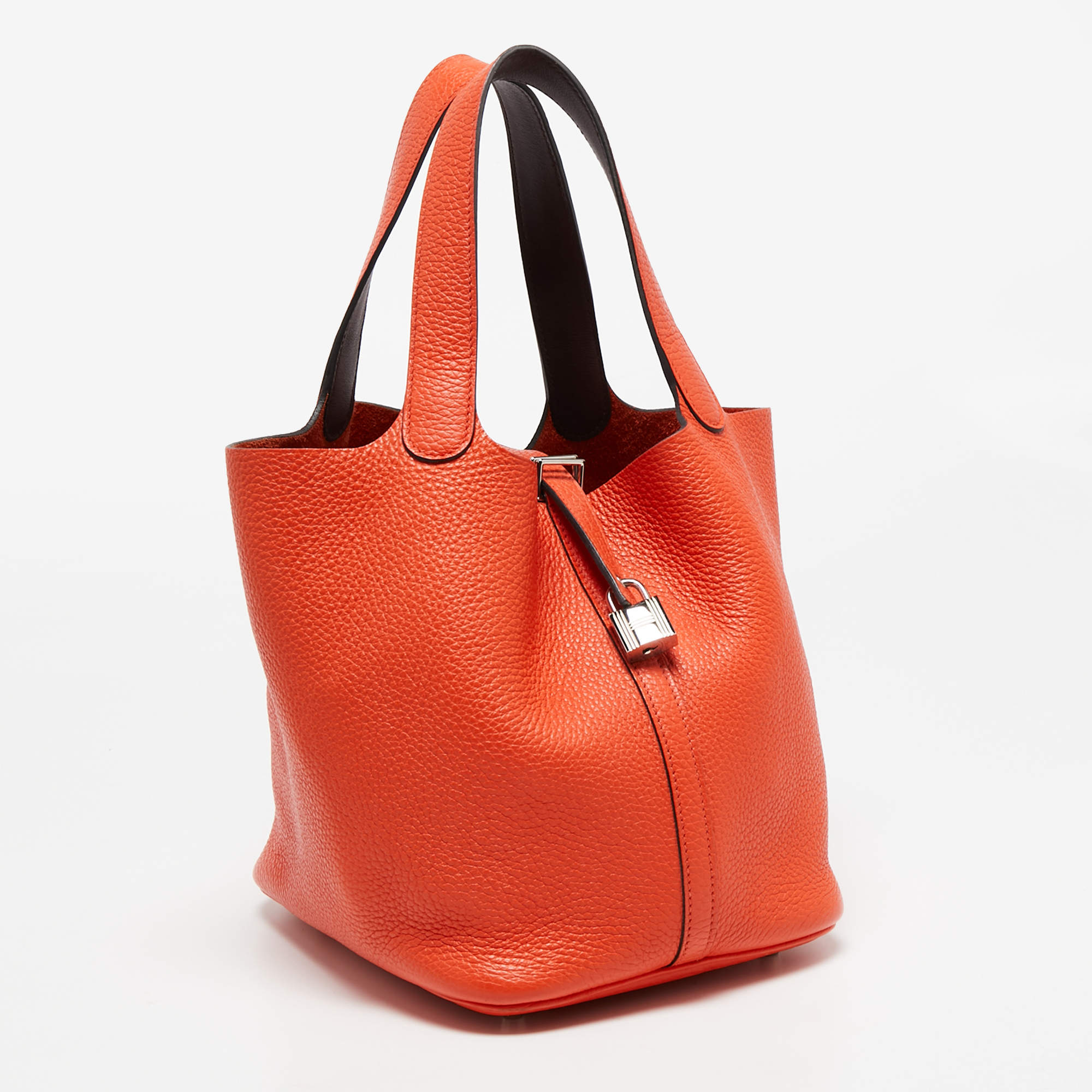Hermès Red Taurillion Clemence Picotin 22