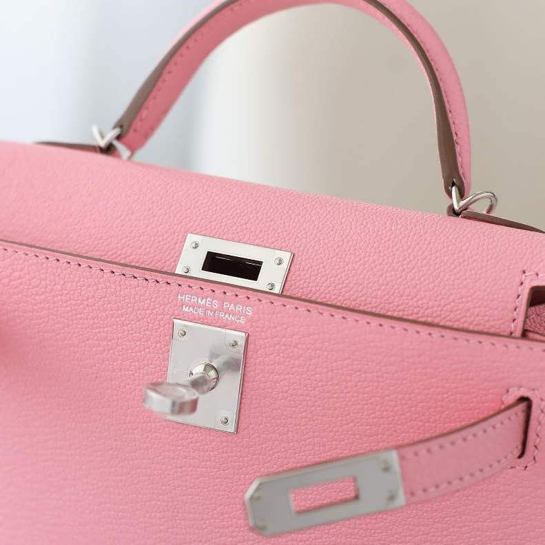 Hermes Rose Sakura PHW Chèvre Mini Kelly II 20 cm