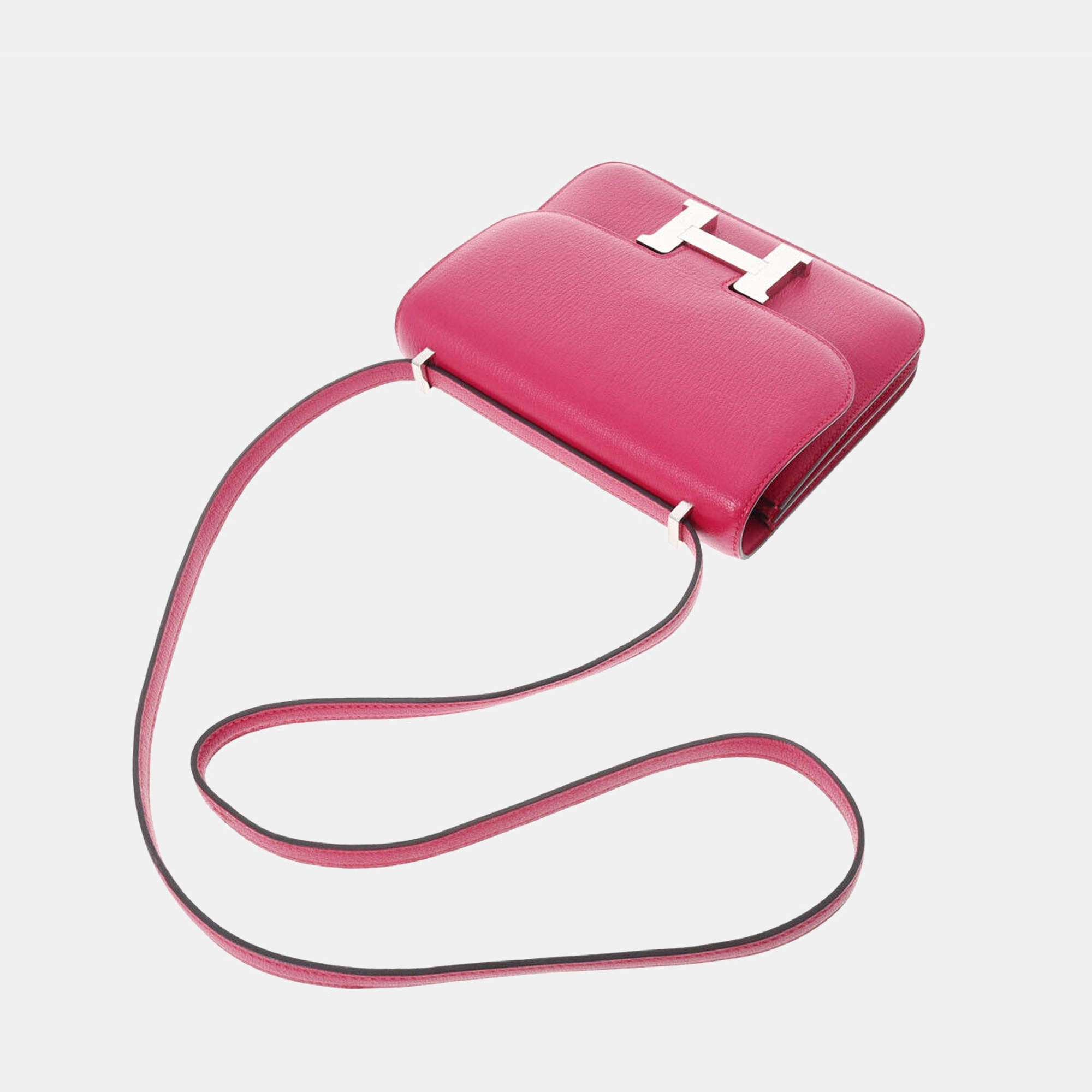Constance leather handbag Hermès Pink in Leather - 33244533
