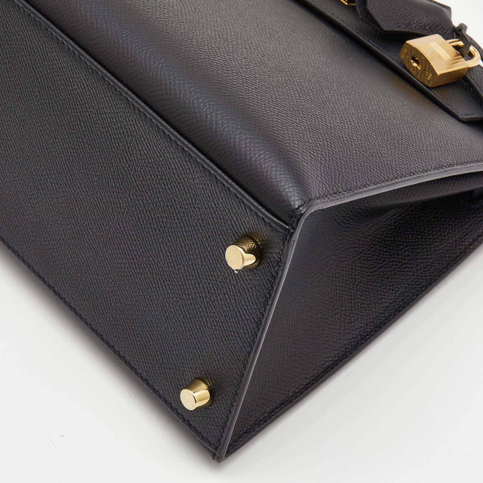 Hermès Black Sellier Kelly 28cm of Epsom Leather with Gold