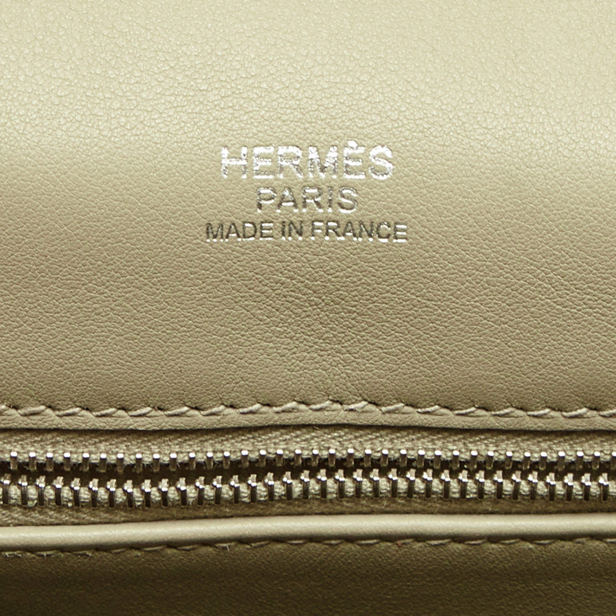 Hermès Berline Crossbody bag Beige Leather ref.720228 - Joli Closet
