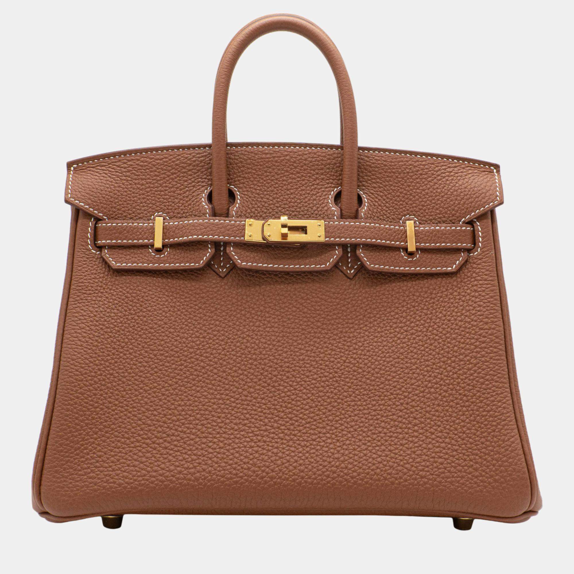 Hermès Birkin 25 in Gold Togo Leather with GHW Bag