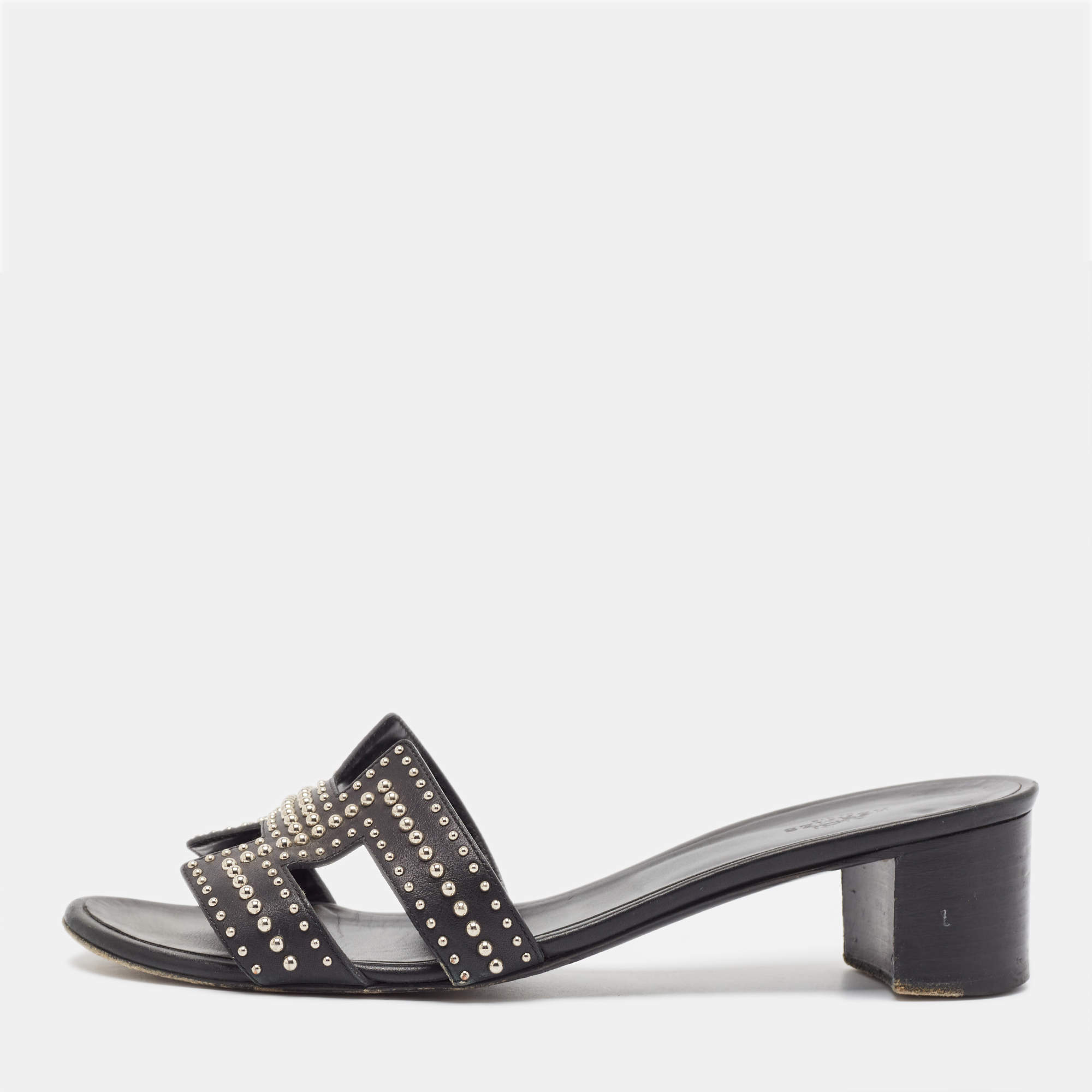 Pre Owned Hermes Black Leather Studded Oasis Slide Sandals Size 40