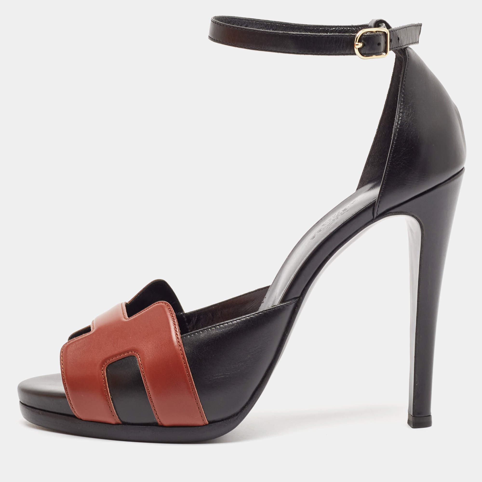 Pre Owned Hermes Black/Brown Leather Initiale Sandals Size 40