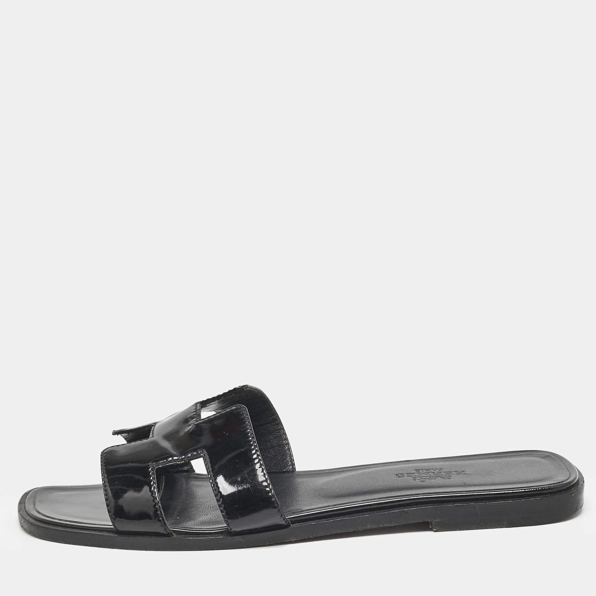 Pre Owned Hermès Black Patent Leather Oran Flat Slides Size 37