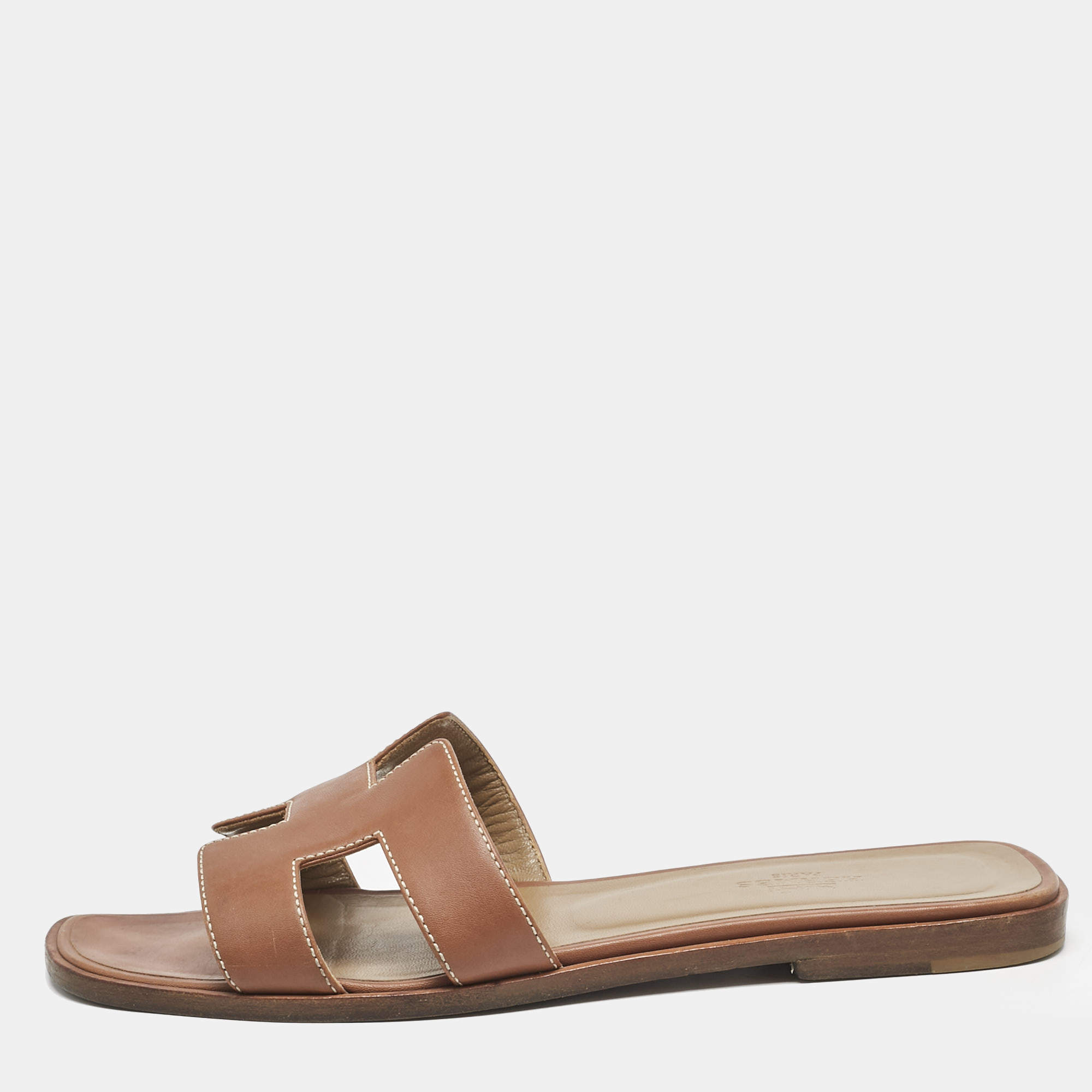 مملوكة مسبقًا Hermès Brown Leather Oran Flat Slides Size 37