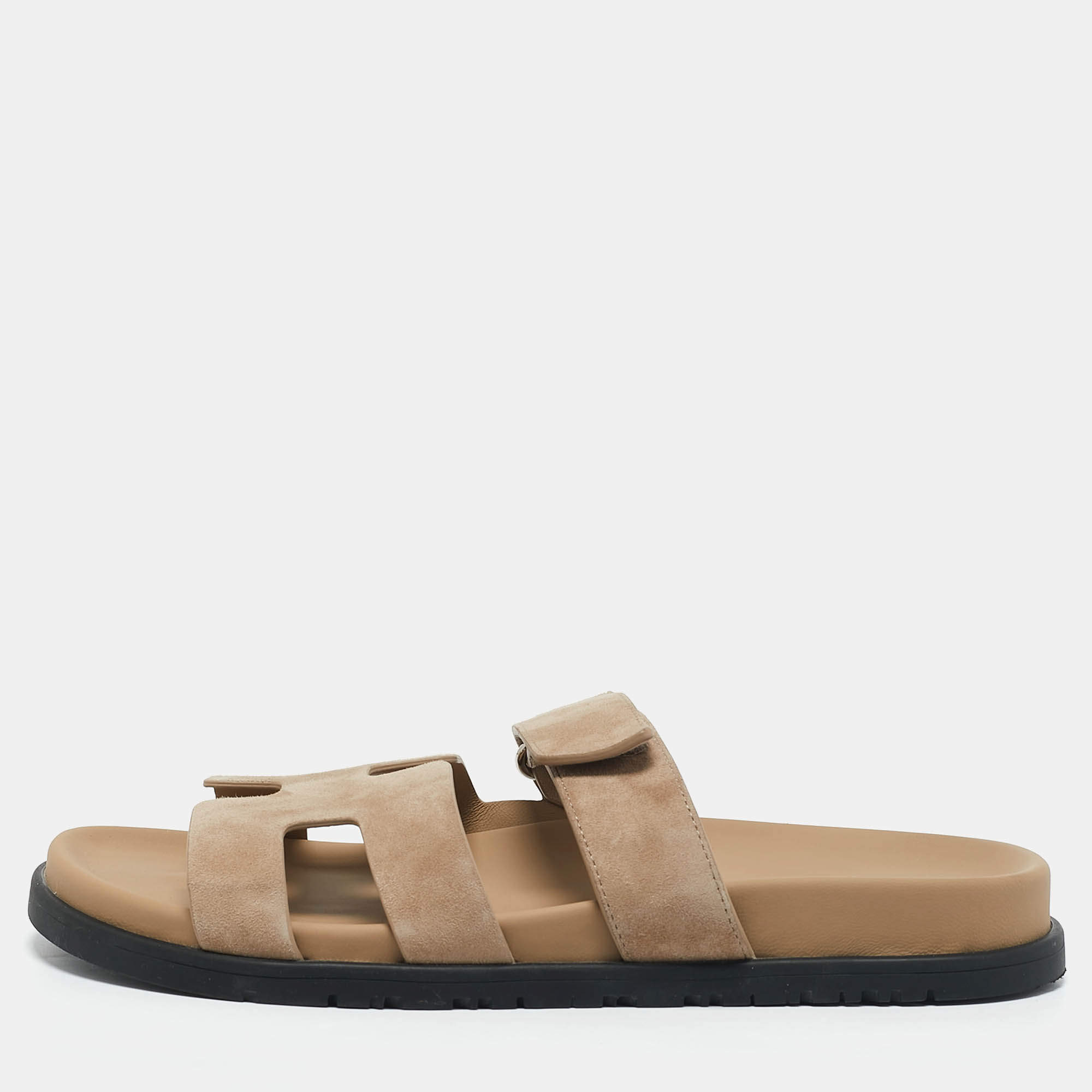 مملوكة مسبقًا Hermès Beige Suede Chypre Sandals Size 40