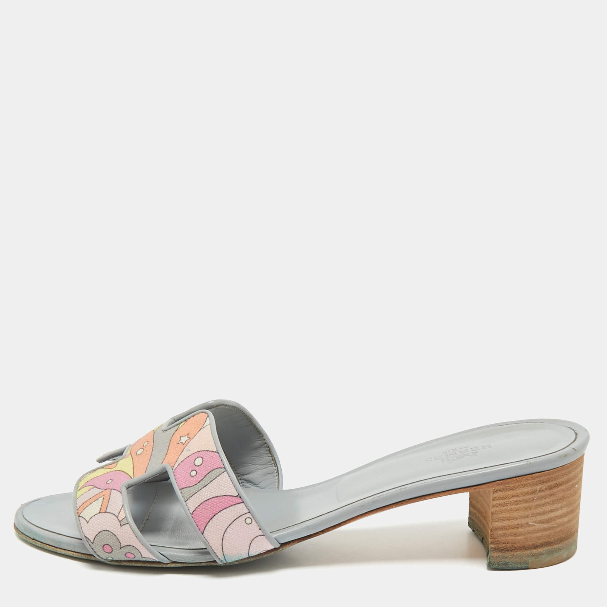 Pre Owned Hermes Light Blue Printed Canvas and Leather Oasis Sandals Size 39