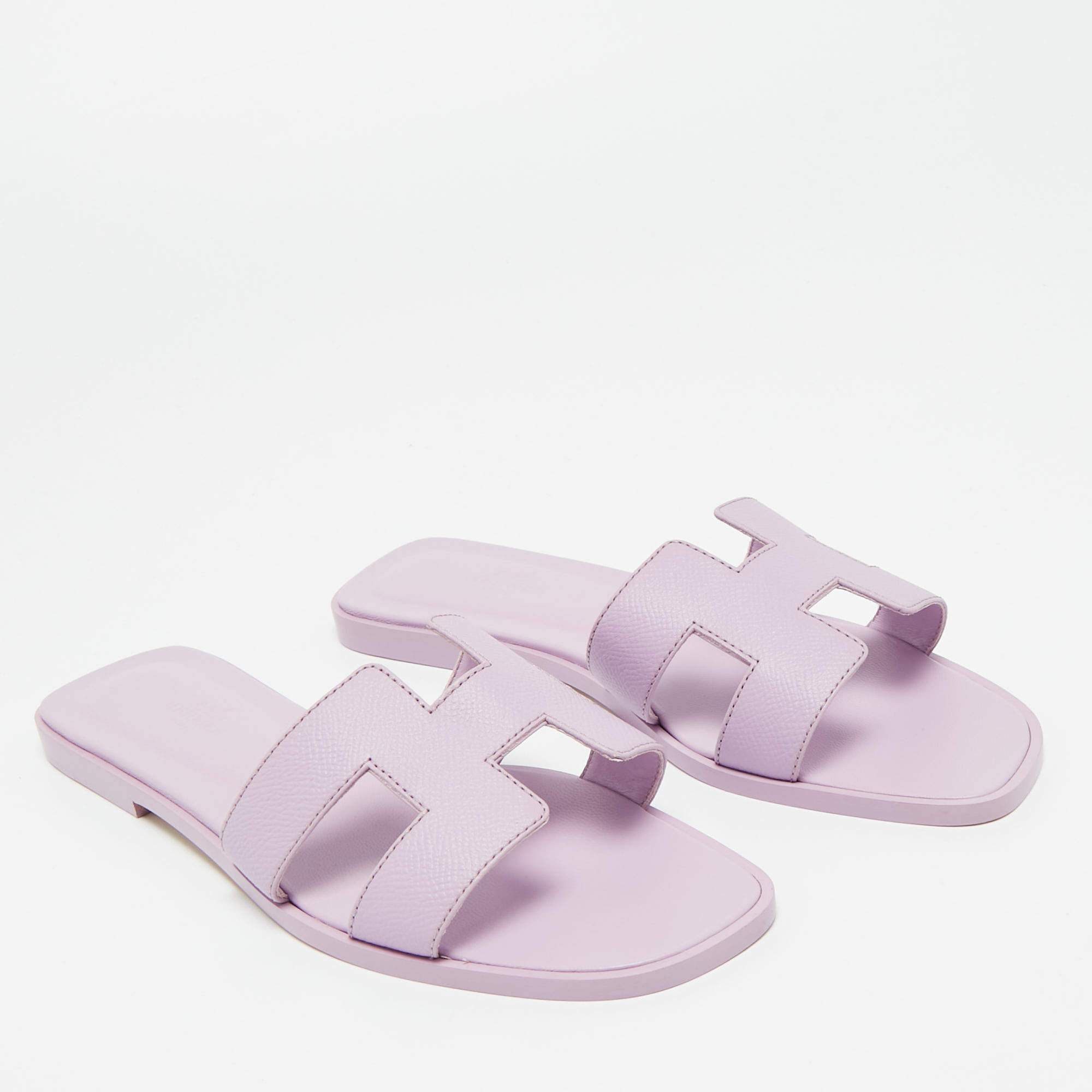 Pre Owned Hermes Purple Leather Oran Flat Slides Size 37.5
