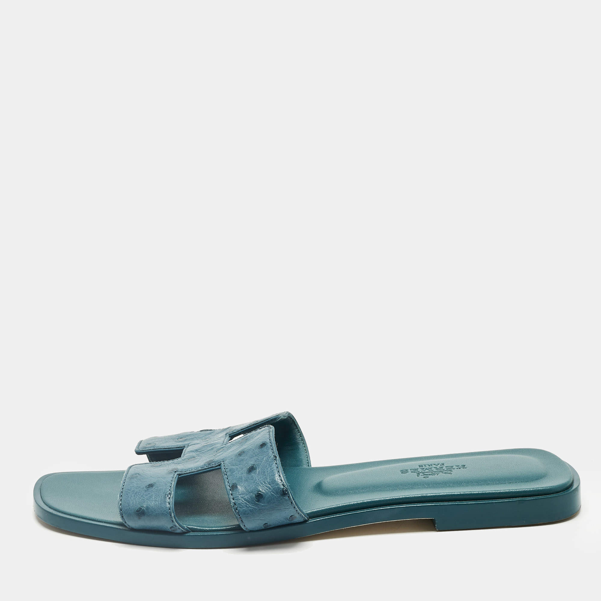 Pre Owned Hermes Blue Ostrich Leather Oran Flat Slide Size 38