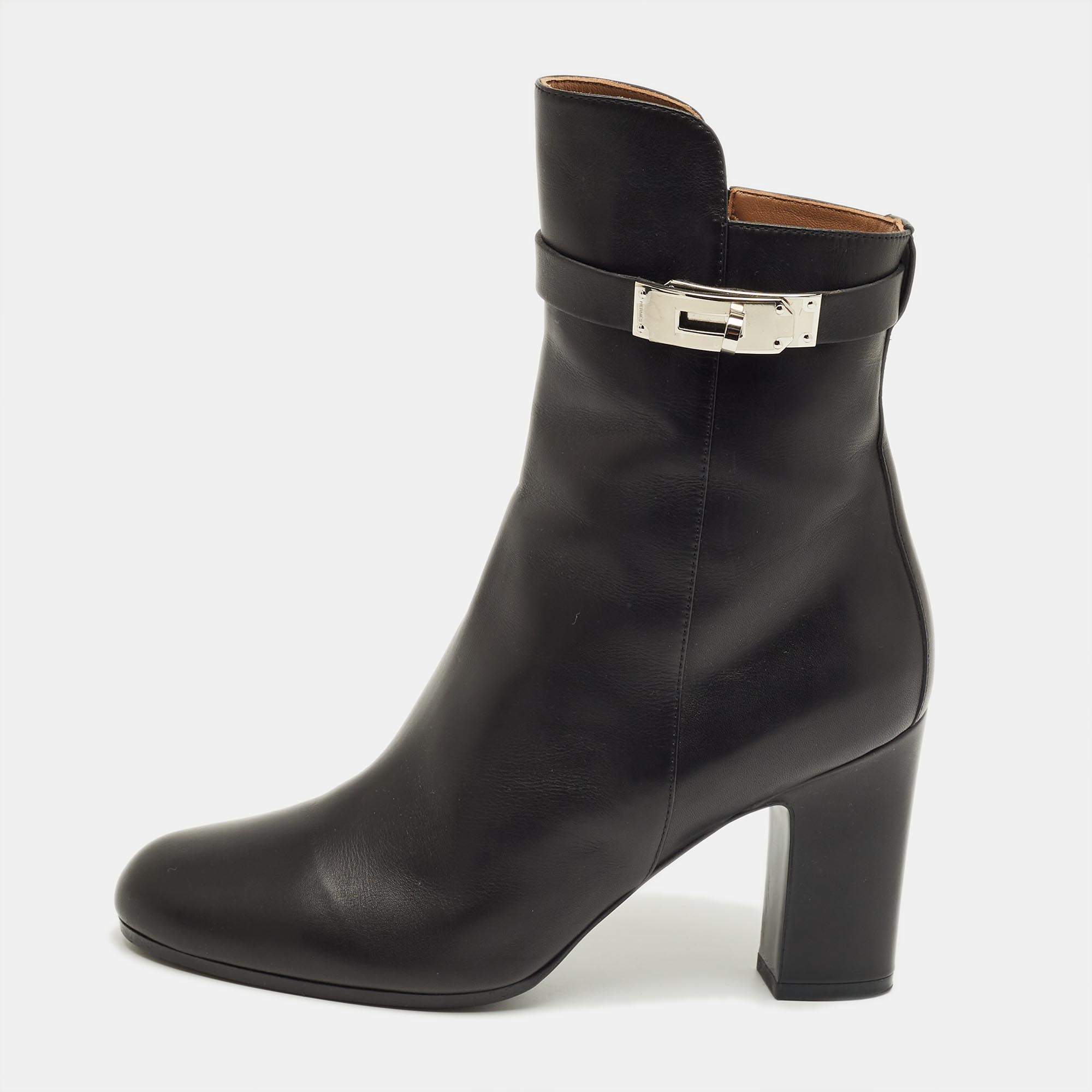 Pre Owned Hermes Black Leather Saint Germain Block Heel Ankle Boots Size 38.5