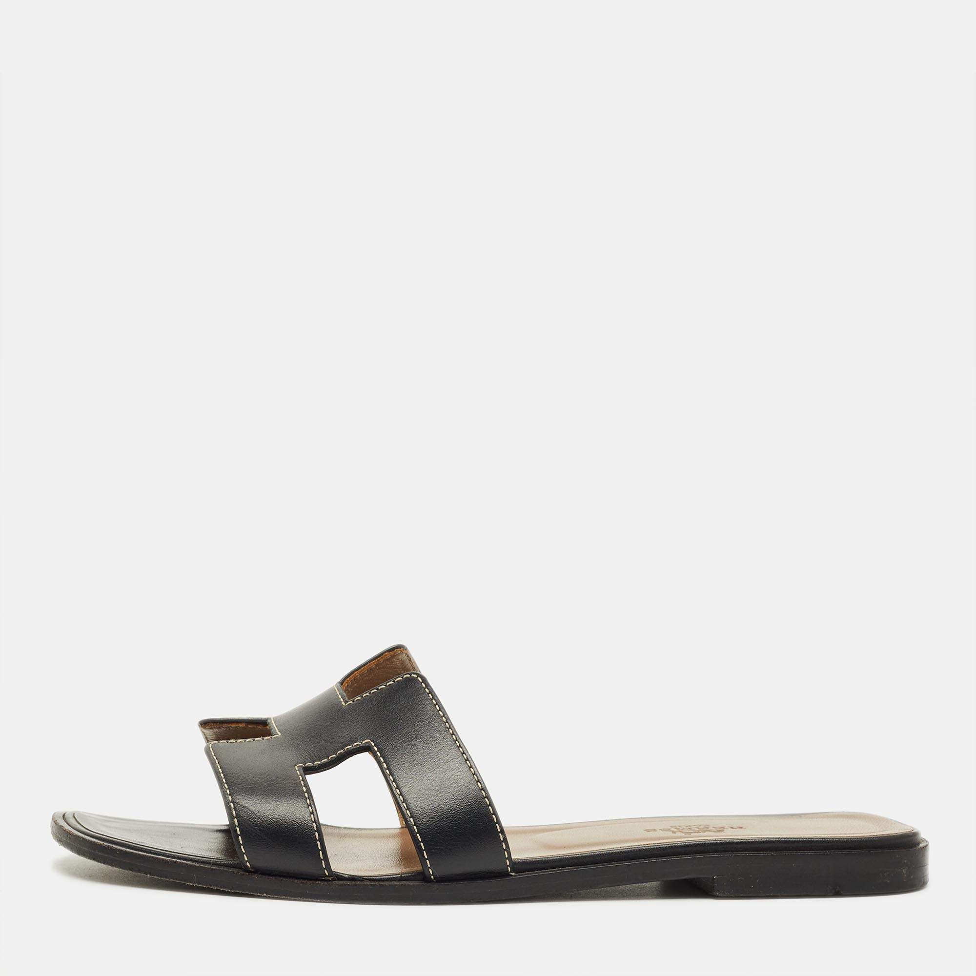 Pre Owned Hermes Black Leather Oran Flat Slide Size 38