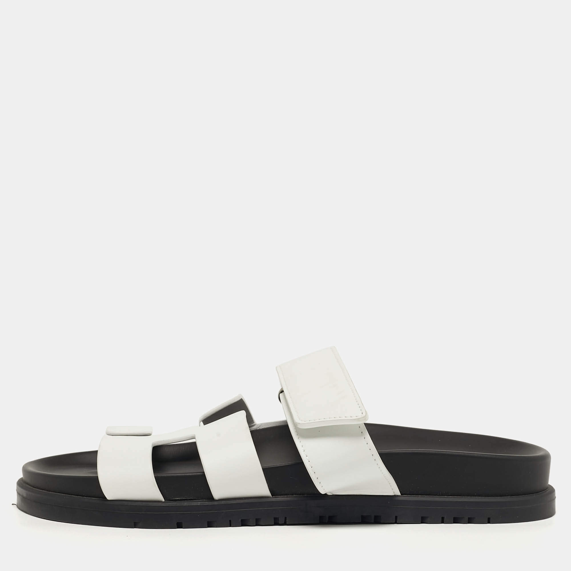 Pre Owned Hermes Chypre Size 36 White Leather Flat Sandals