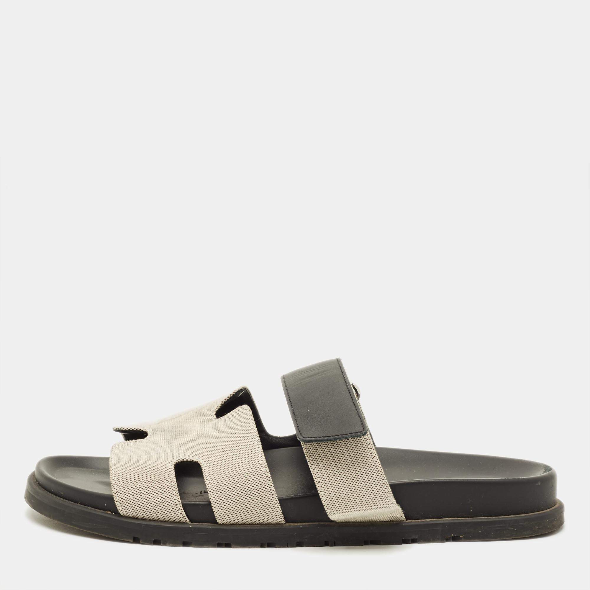 Pre Owned Hermes Chypre Size 42.5 Black/White Canvas and Leather Flat Sandals