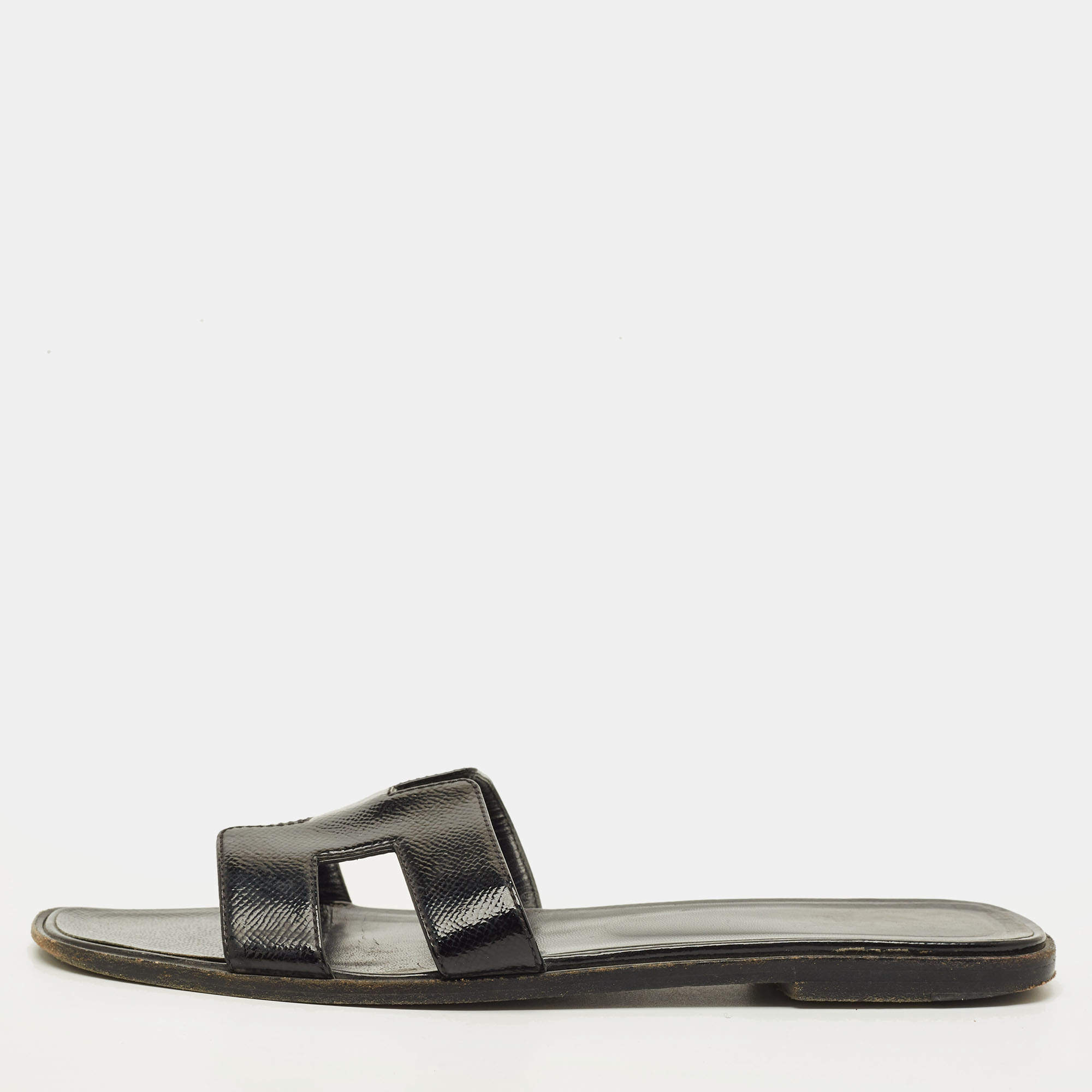 مملوكة مسبقًا Hermes Oran Size 40.5 Black Saffiano Leather Flat Slide