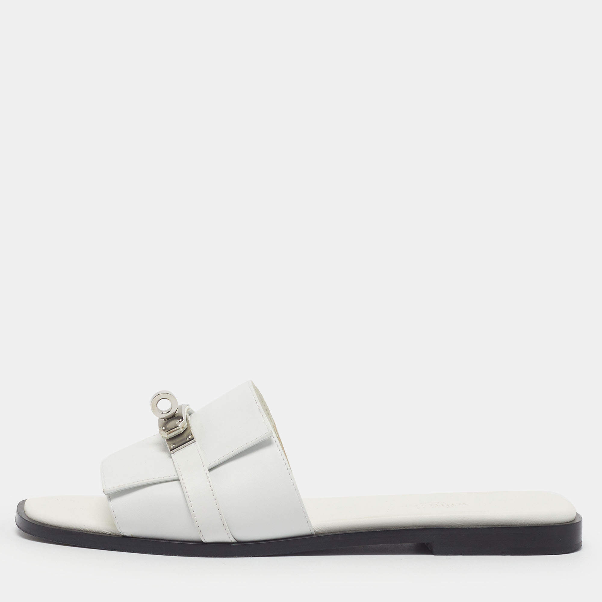 Pre Owned Hermes Oran Size 37.5 White Leather Flat Slides