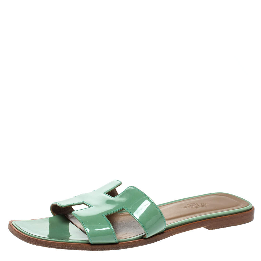 green hermes slides