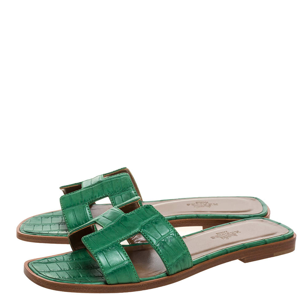Hermes Teal Green Leather Oran Flat Slides Size 38.5 at 1stDibs