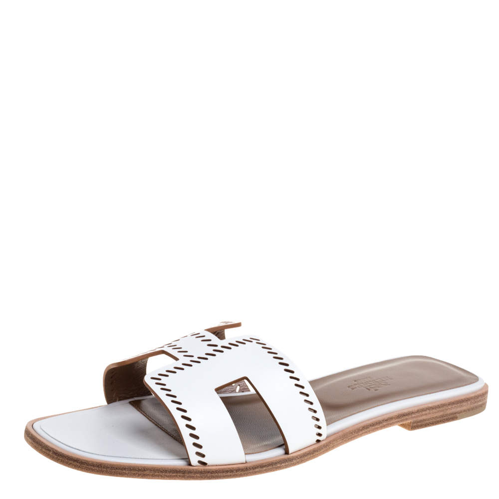Pre Owned Hermes White Leather Oran Sandals Size 40