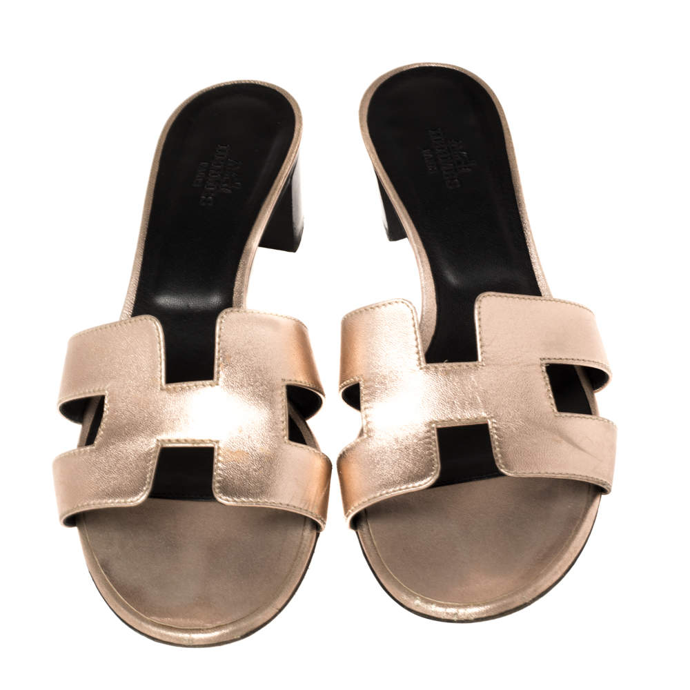 Hermes Metallic Rose Gold Dore Oasis Size 37.5 Sandals – Shop Luxe Society