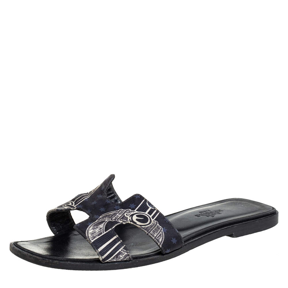 Hermes Black Printed Canvas Oran Sandals Size 37