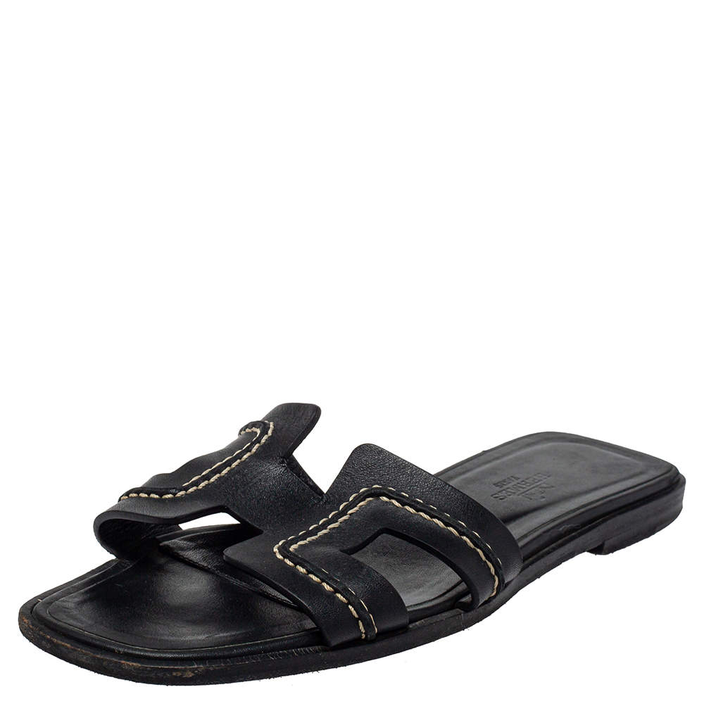 Pre Owned Hermes Black Leather Oran Stitched Flat Slide Size 35.5