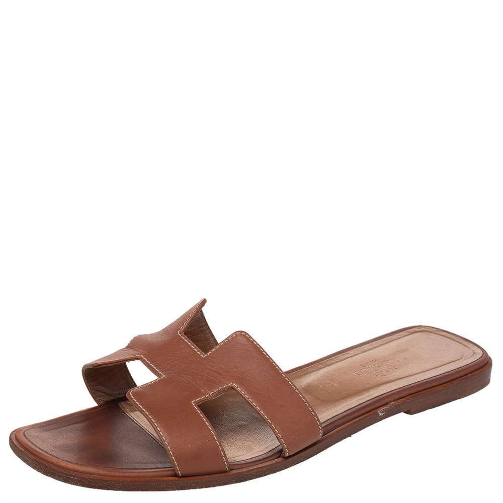 Pre Owned Hermes Brown Leather Oran Flat Slides Size 40