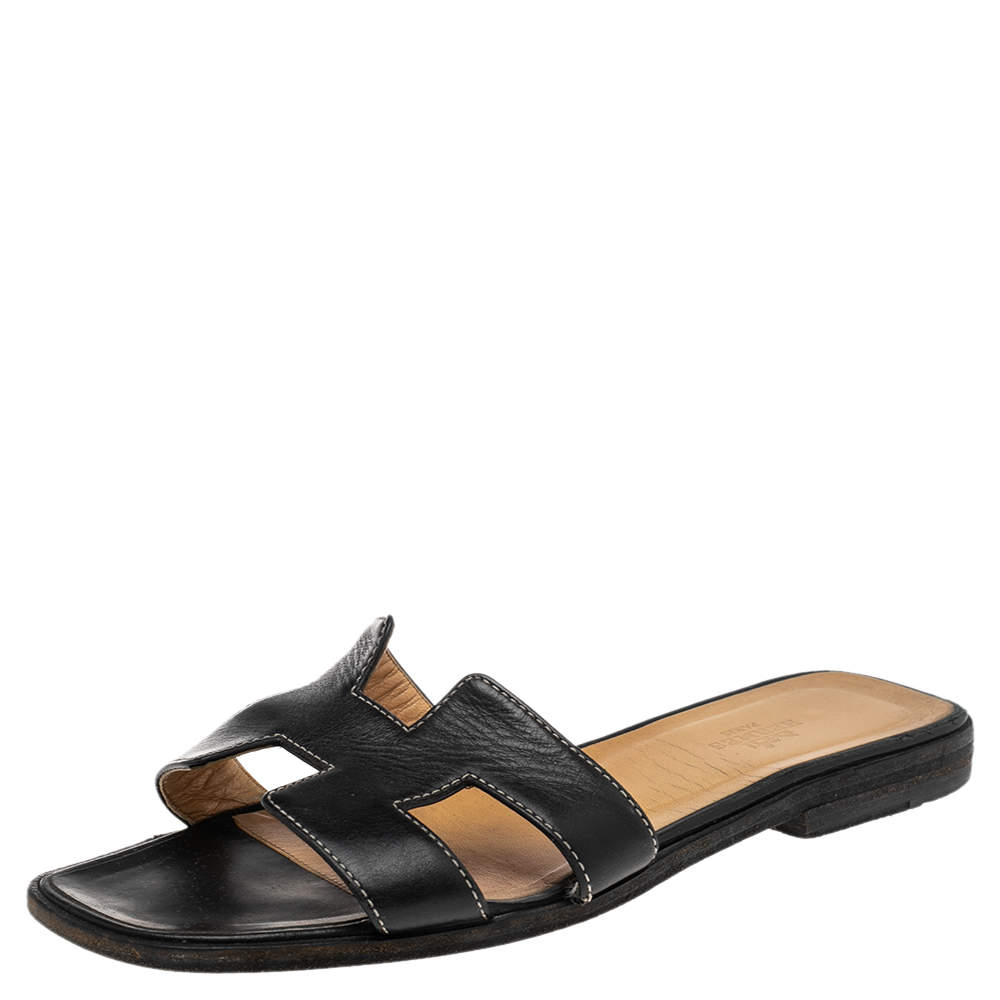 Pre Owned Hermes Black Leather Oran Sandals Size 37