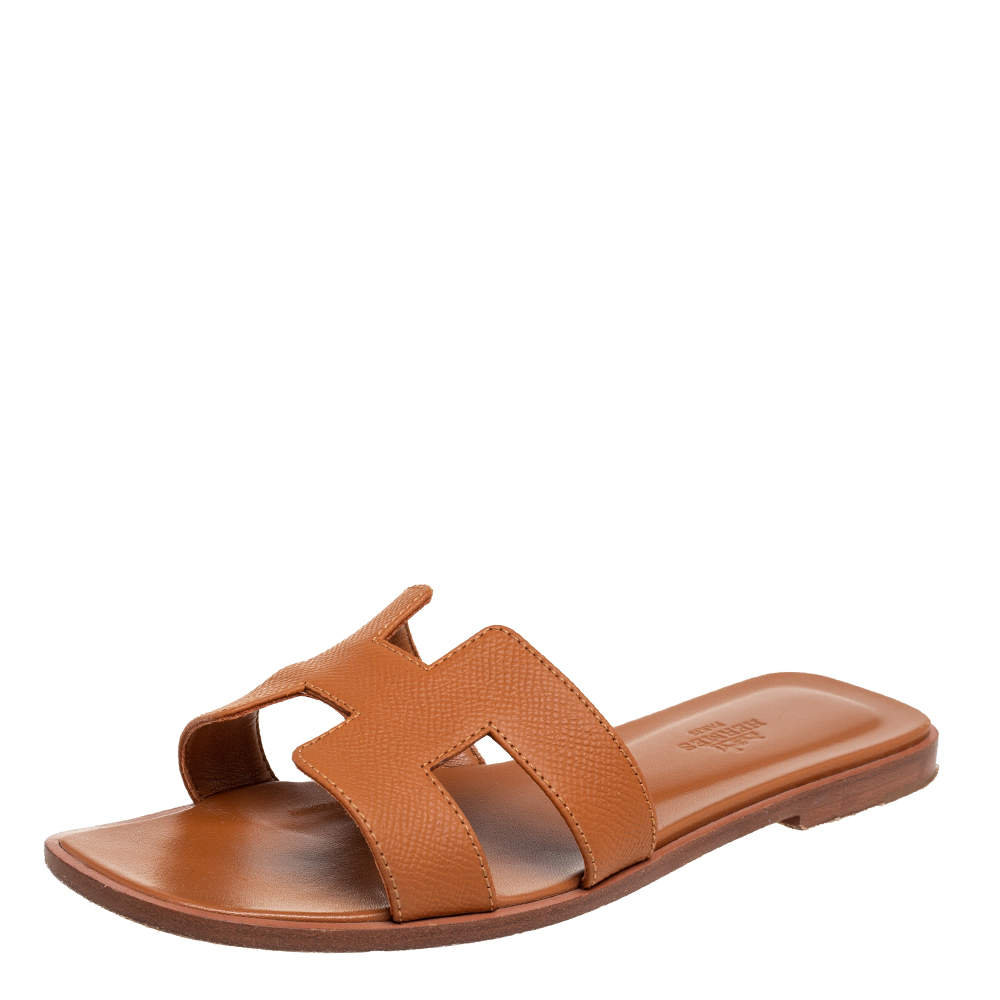 Pre Owned Hermes Tan Leather Oran Flat Slides Size 37.5